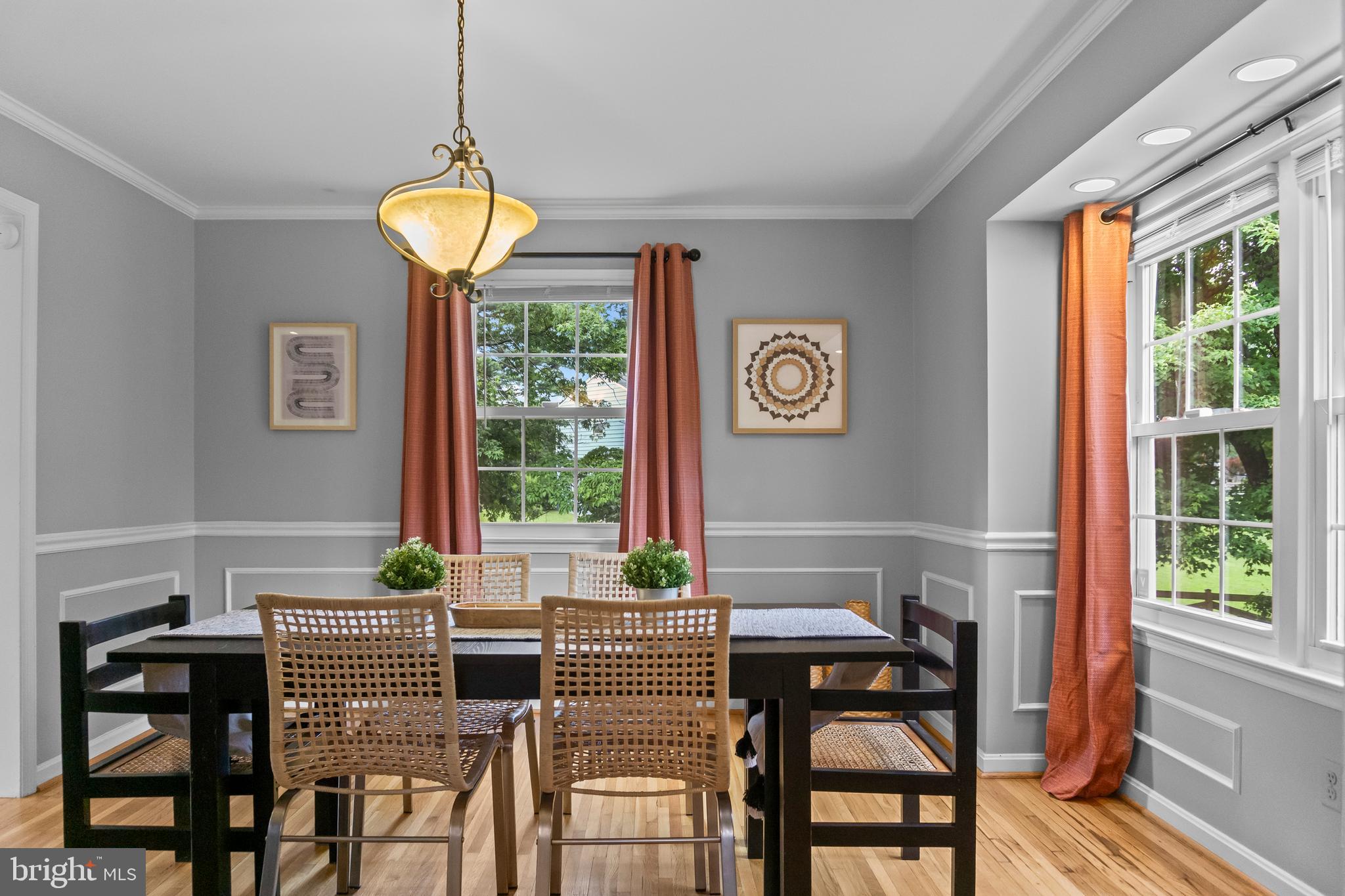 ANCIENT OAK - Residential