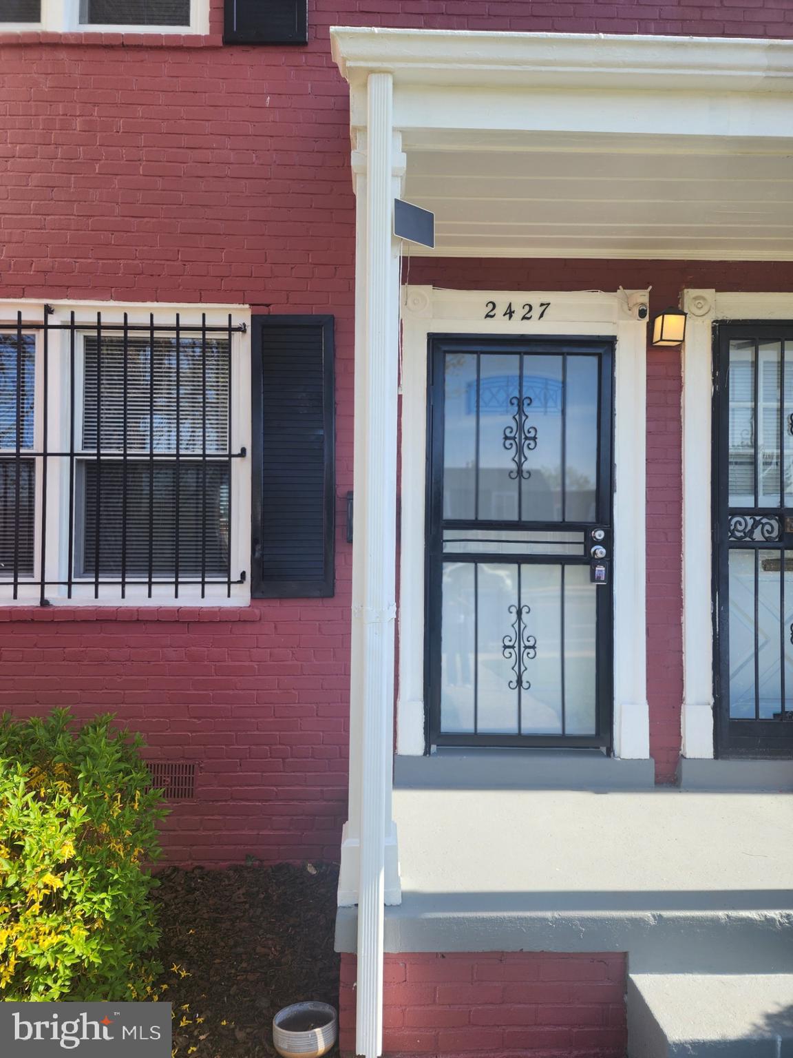 PRICE REDUCED. TOTALLY REMODELLED. EVERYTHING IS NEW.