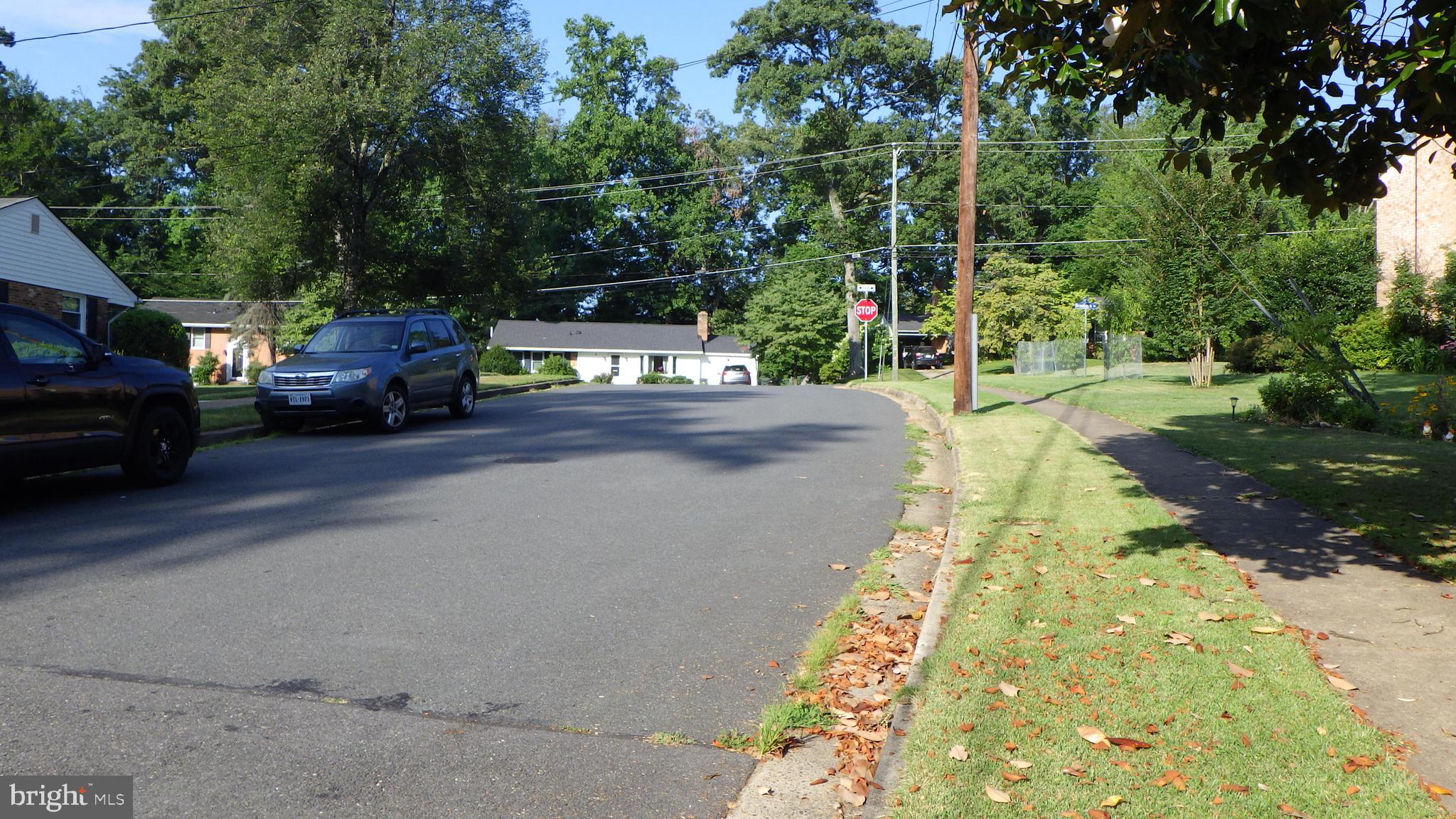 WILLOW WOODS - Residential Lease