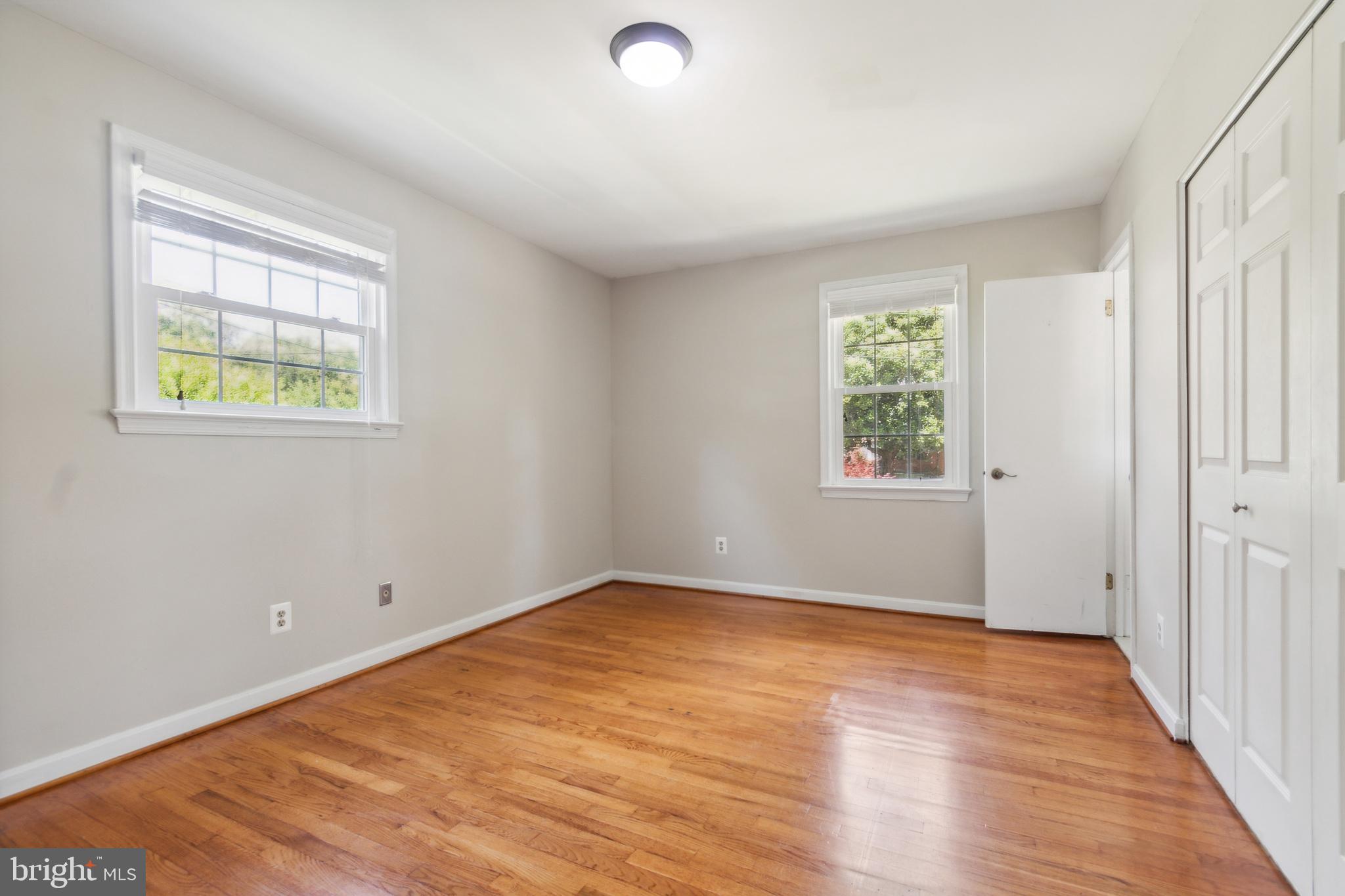 WILLOW WOODS - Residential Lease