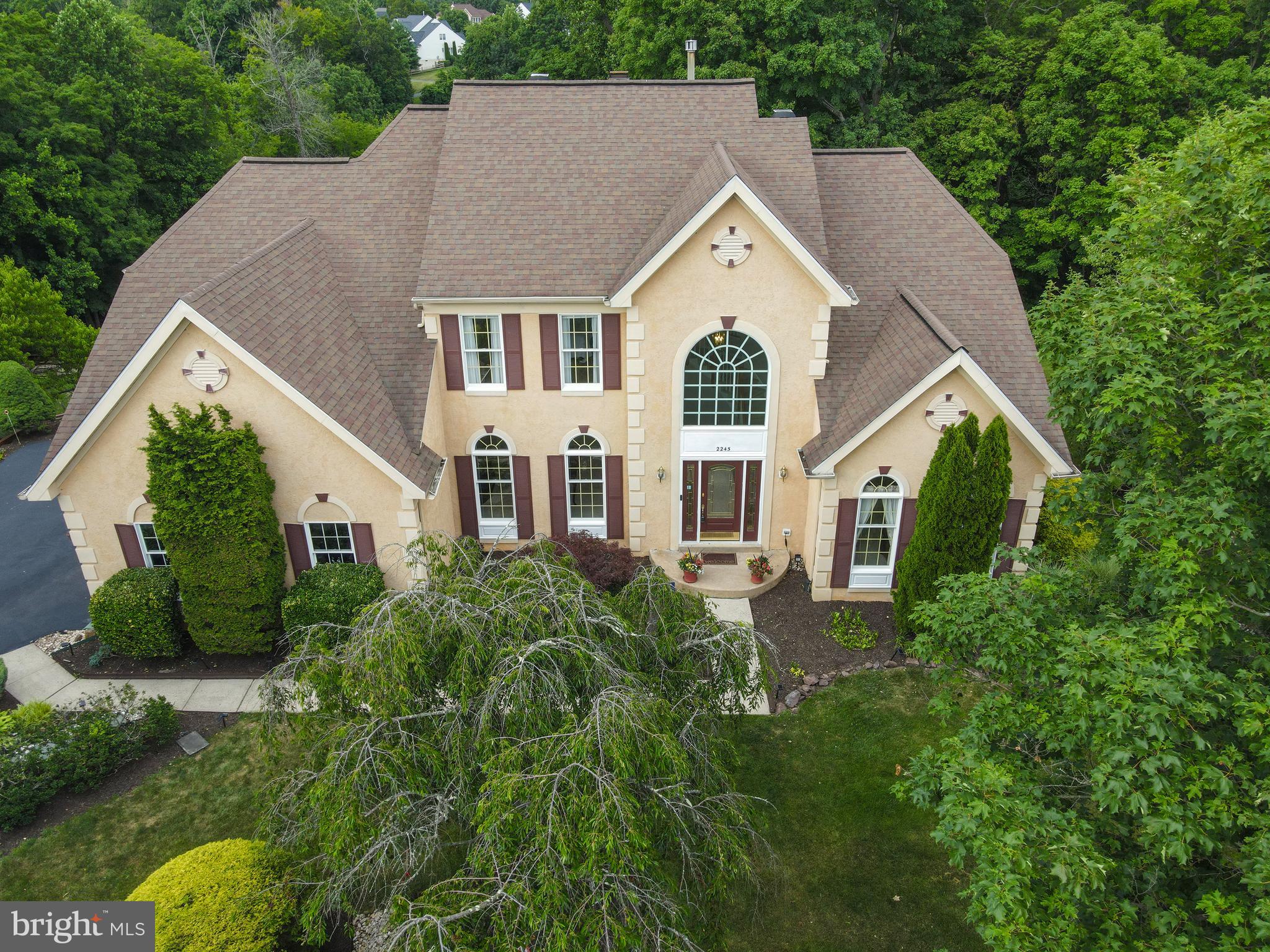 BUCKS CTY COUNTRYC - Residential