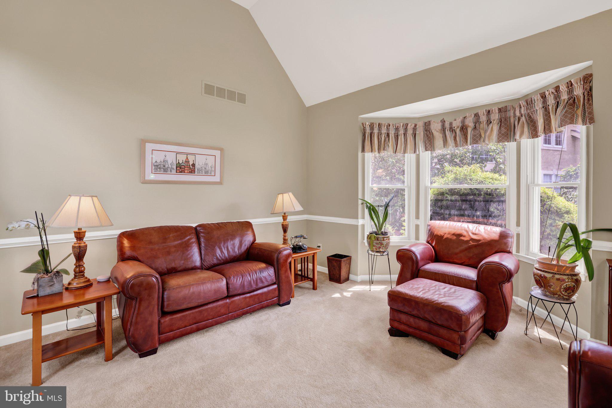 BUCKS CTY COUNTRYC - Residential