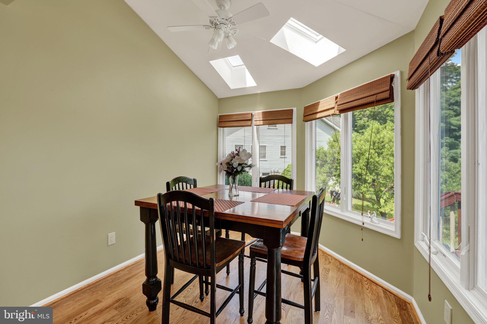 BUCKS CTY COUNTRYC - Residential