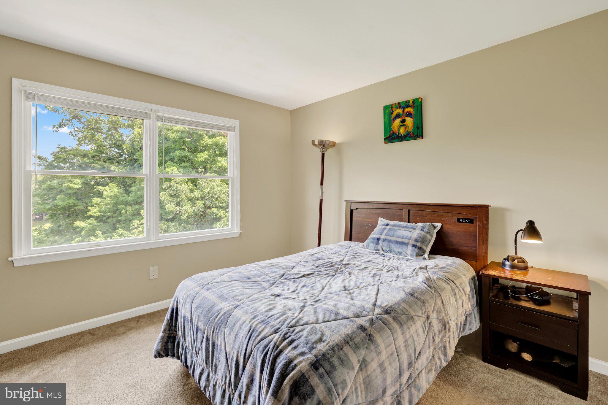 BUCKS CTY COUNTRYC - Residential
