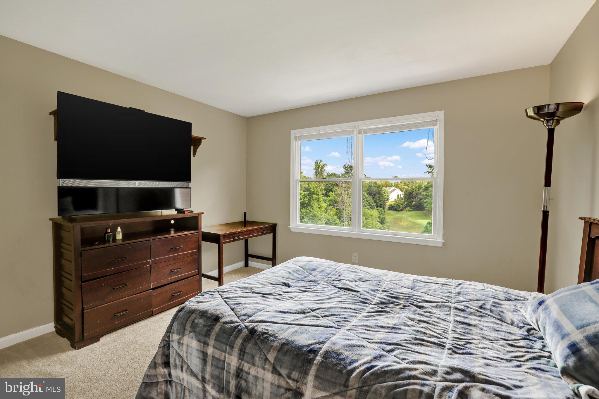 BUCKS CTY COUNTRYC - Residential