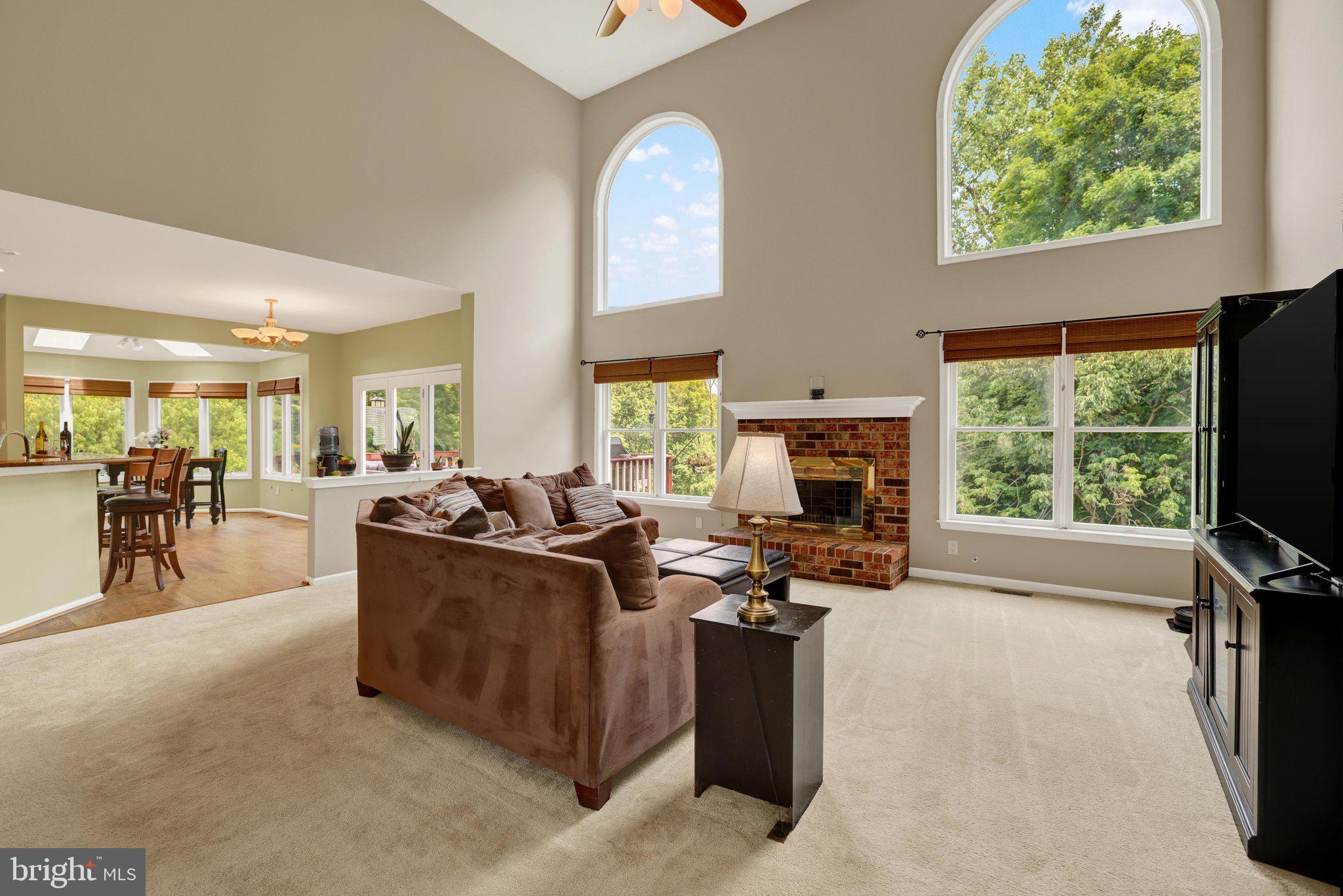 BUCKS CTY COUNTRYC - Residential