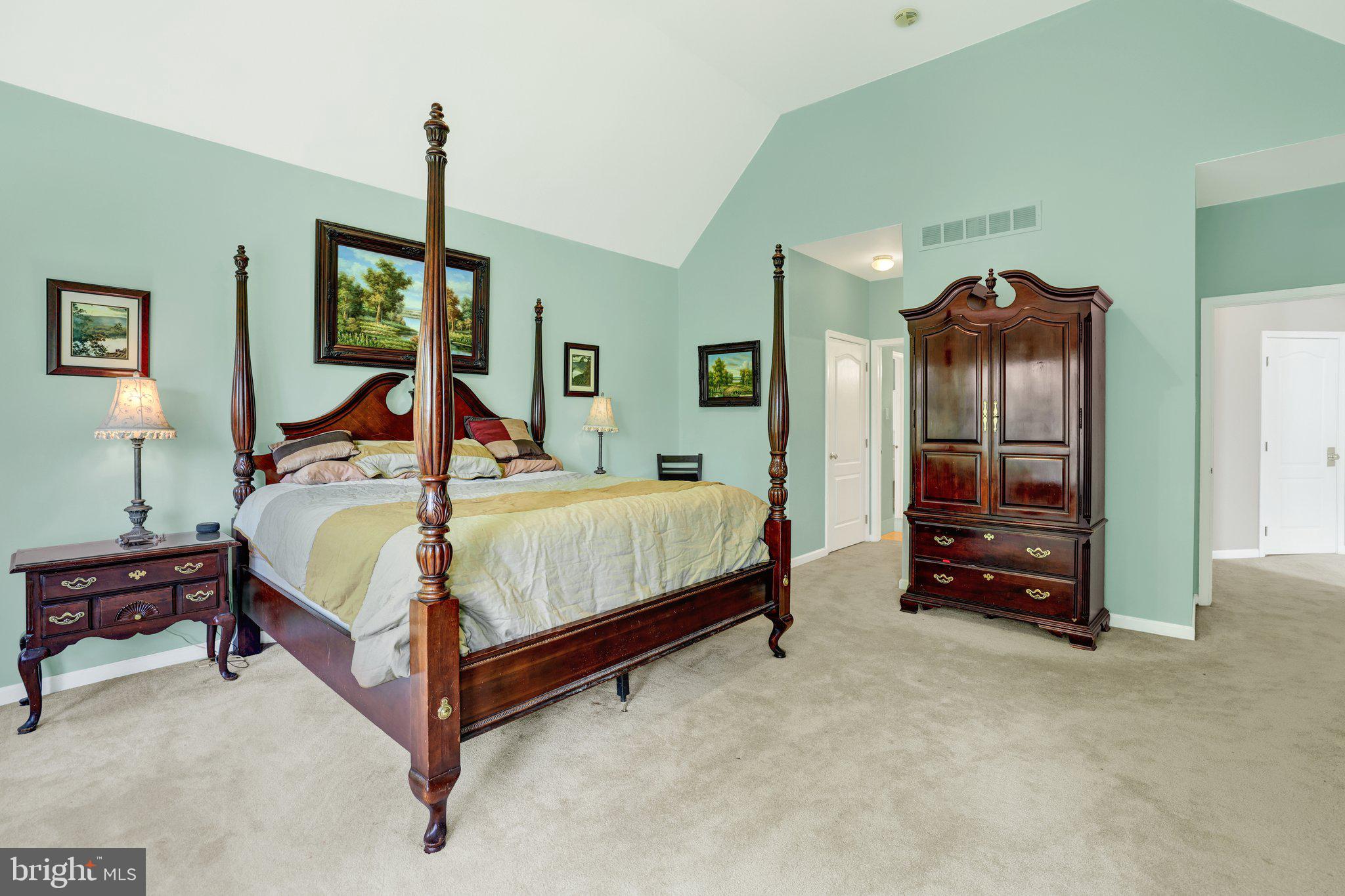 BUCKS CTY COUNTRYC - Residential