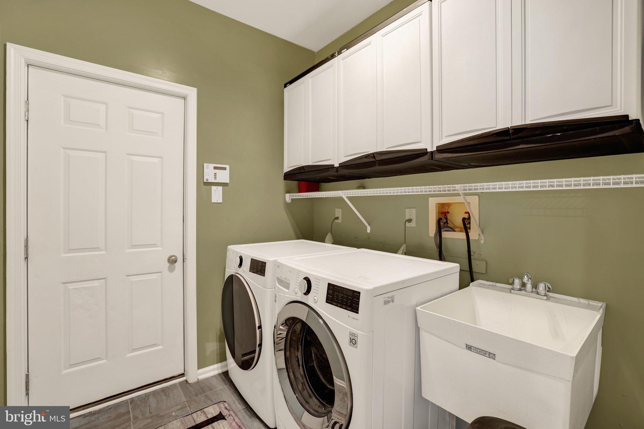BUCKS CTY COUNTRYC - Residential