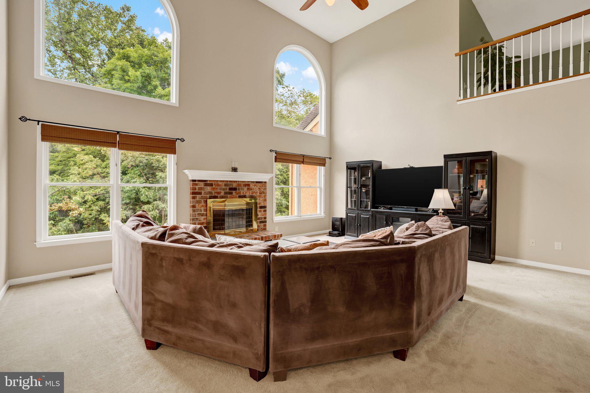 BUCKS CTY COUNTRYC - Residential