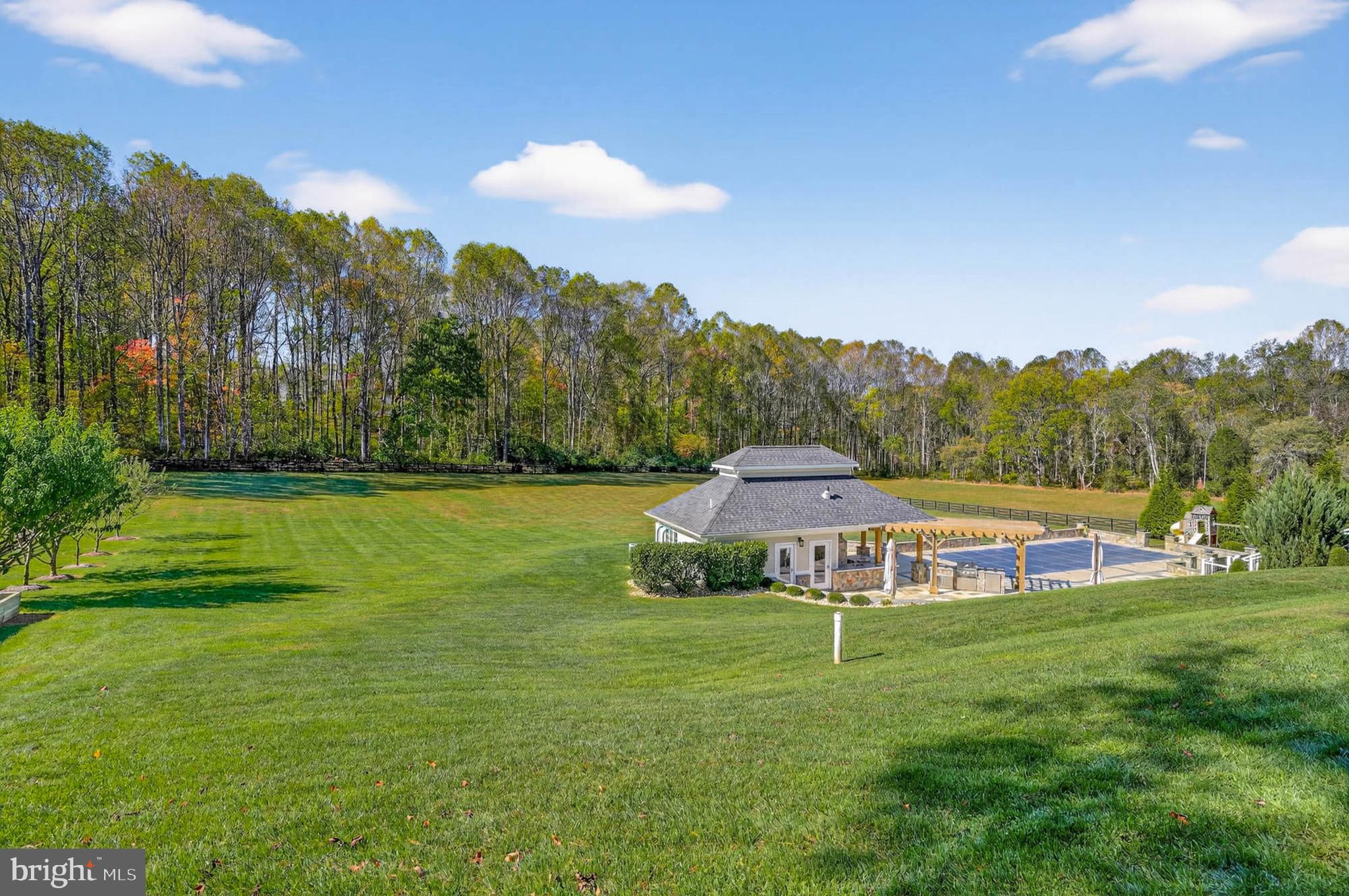 HIGHLAND - Residential