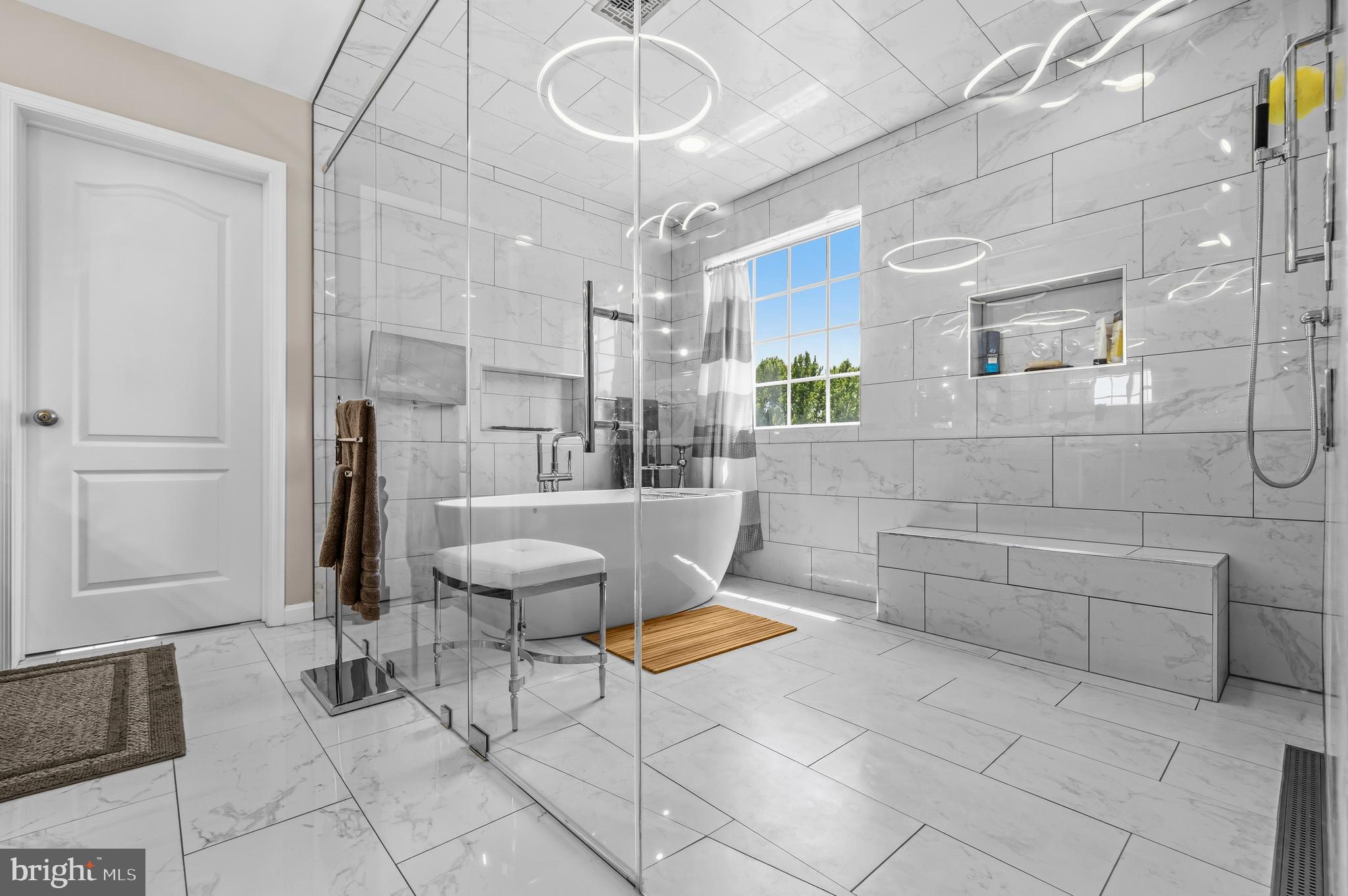 RIVER GATE ESTATES - Residential