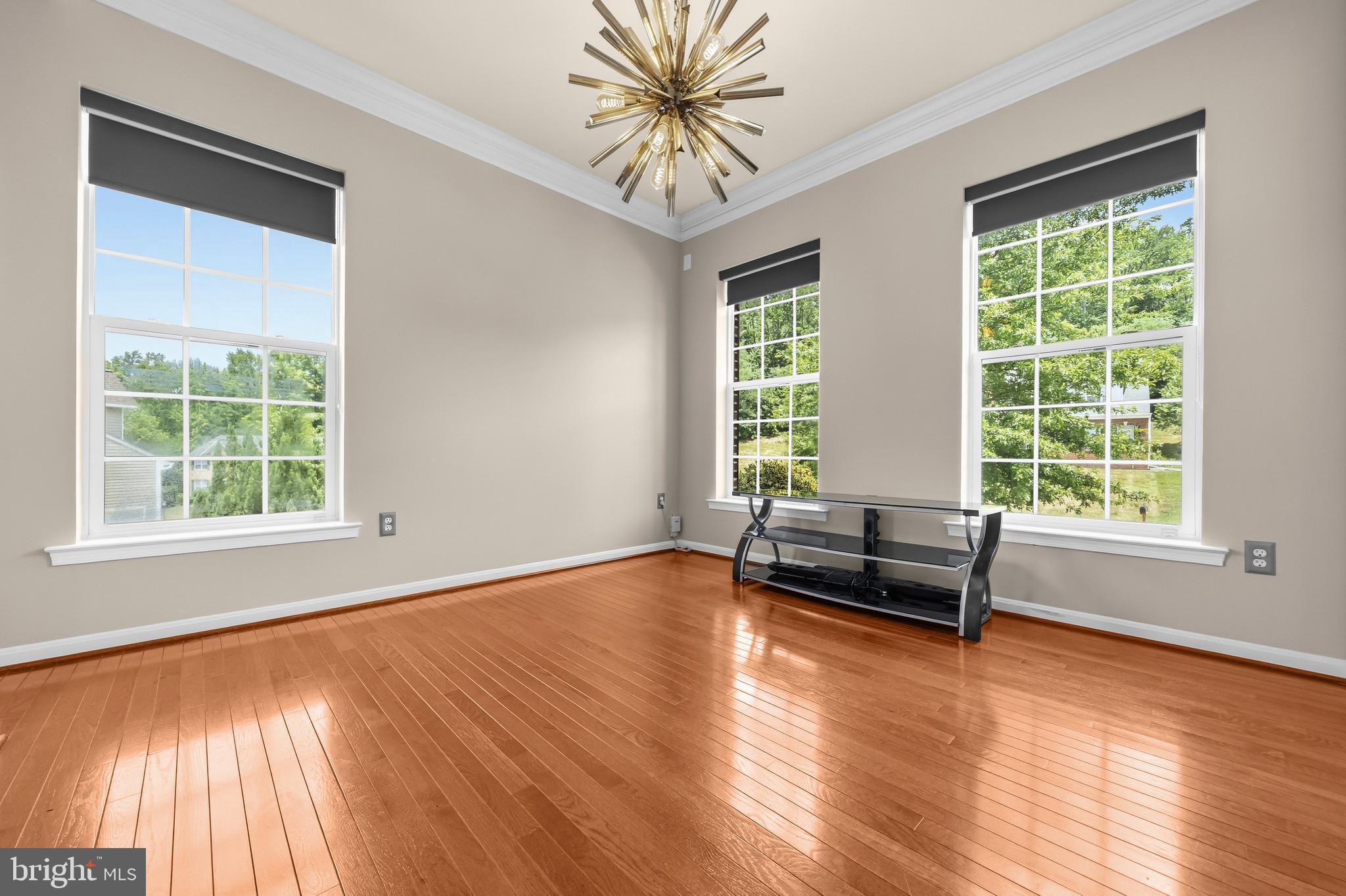 RIVER GATE ESTATES - Residential