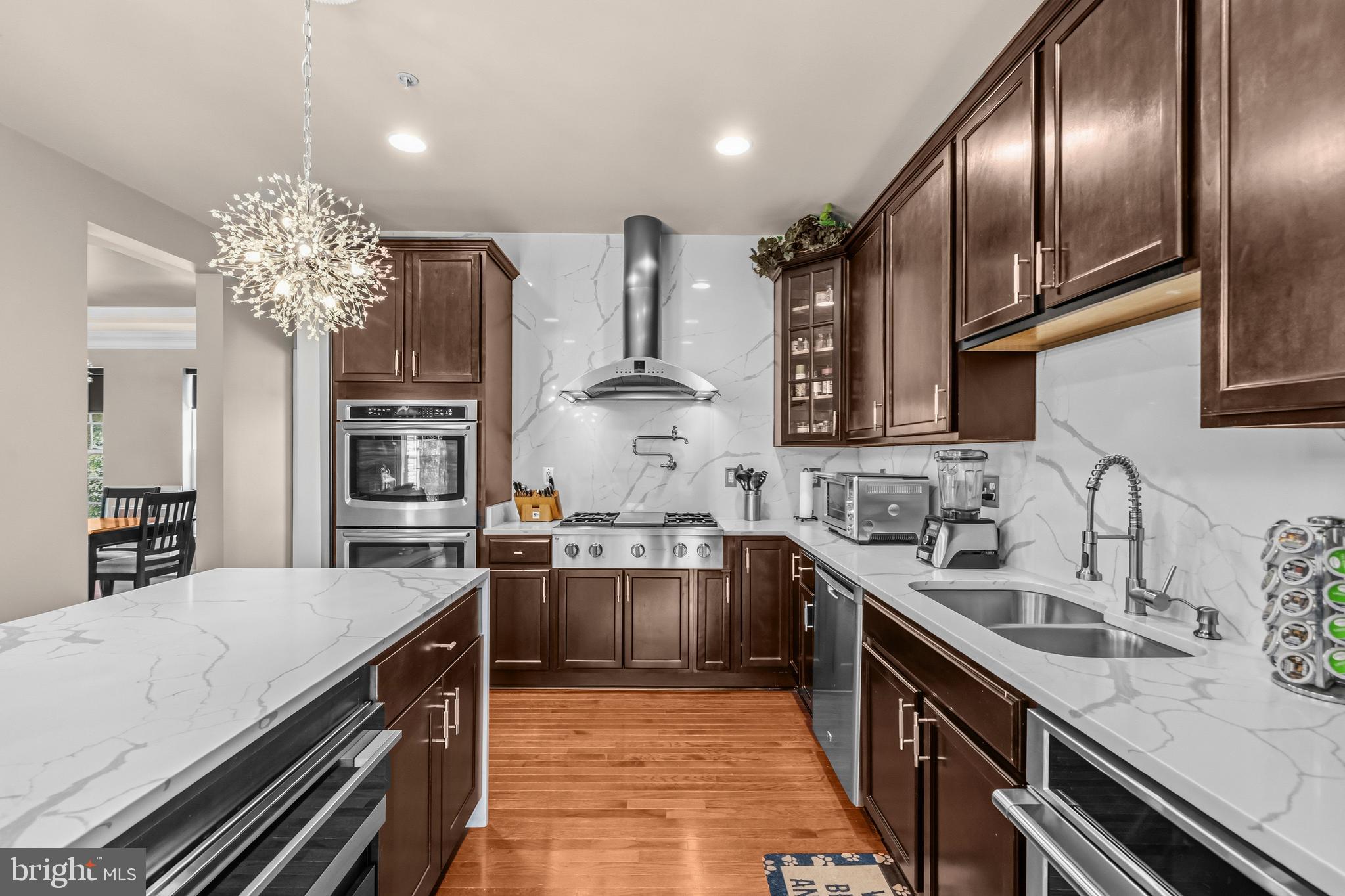 RIVER GATE ESTATES - Residential