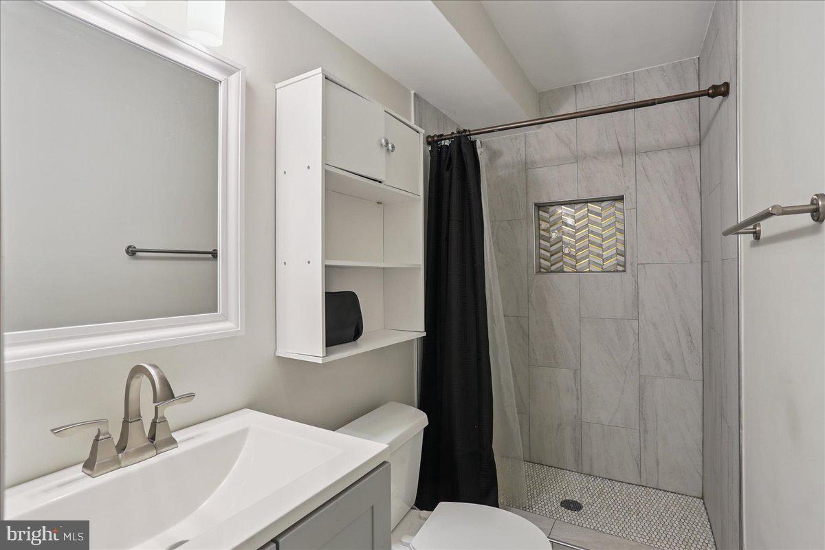 WELLINGTON/CLOVERHILL - Residential