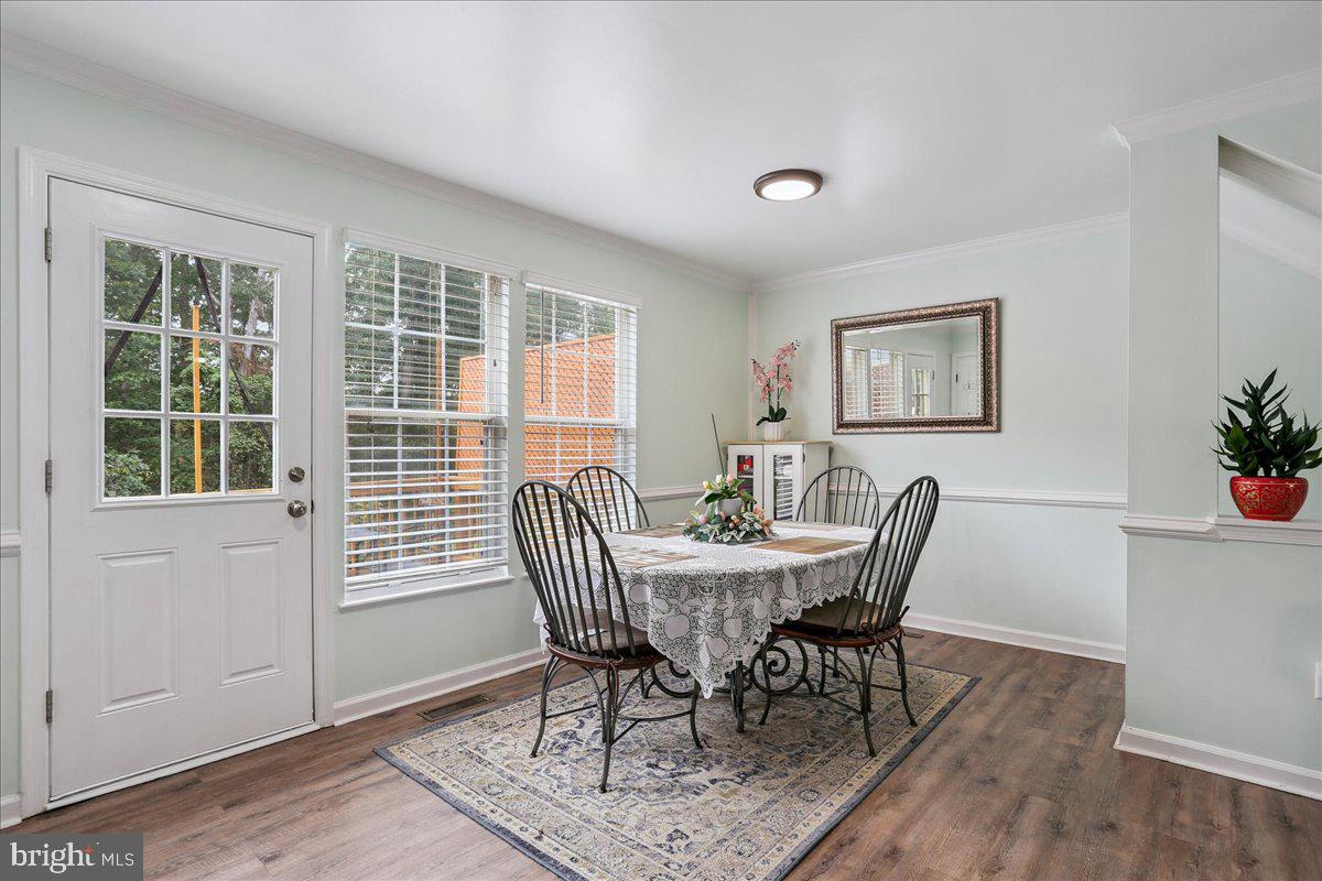 WELLINGTON/CLOVERHILL - Residential