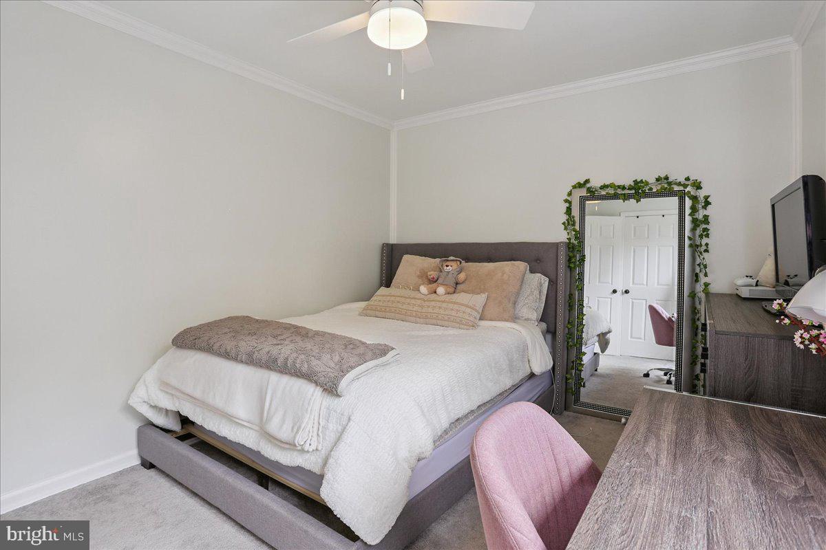 WELLINGTON/CLOVERHILL - Residential