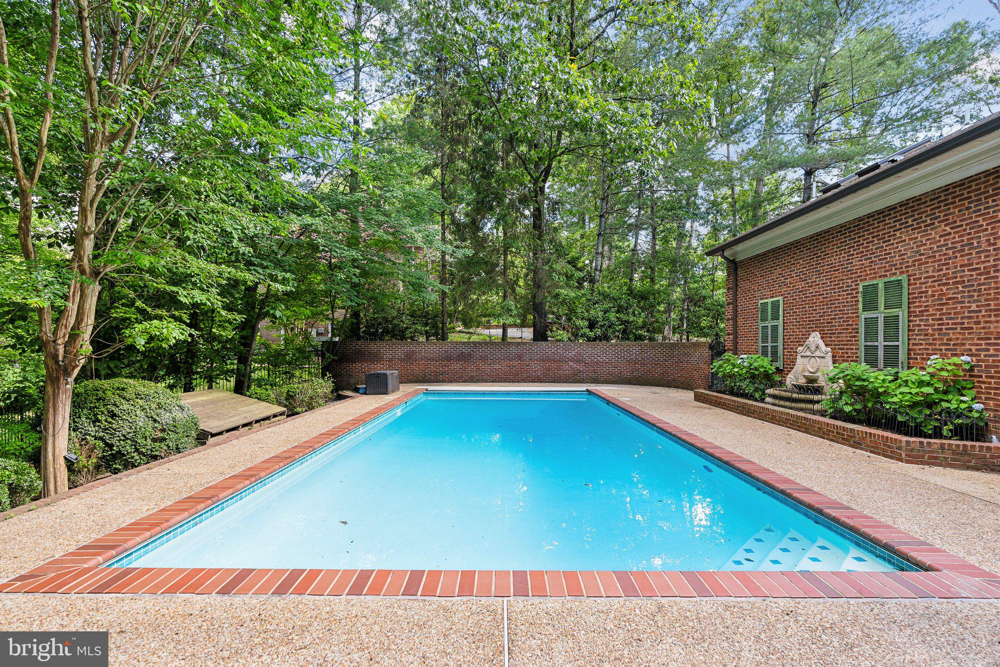 ASHLEY - Residential