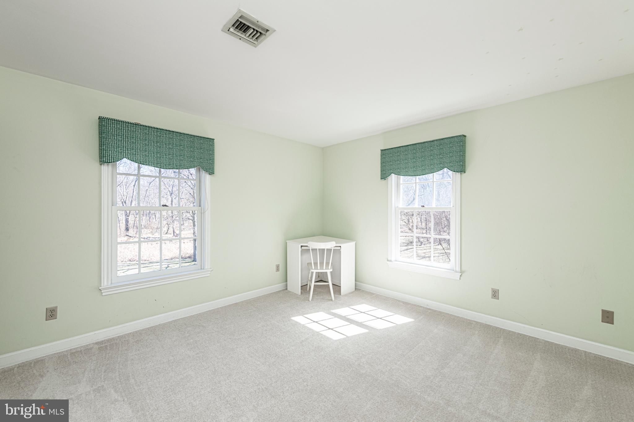 TARLETON ESTATES - Residential