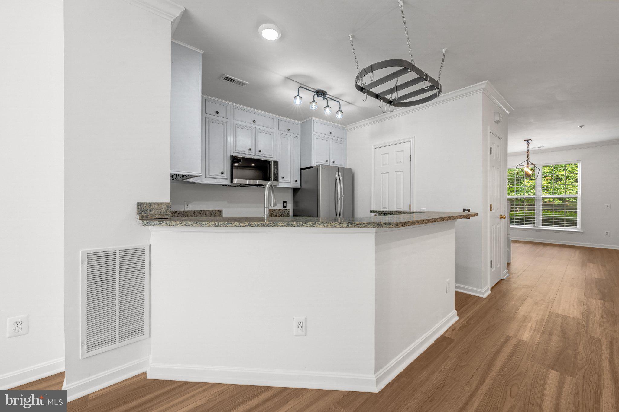 DOMINION STATION - Residential