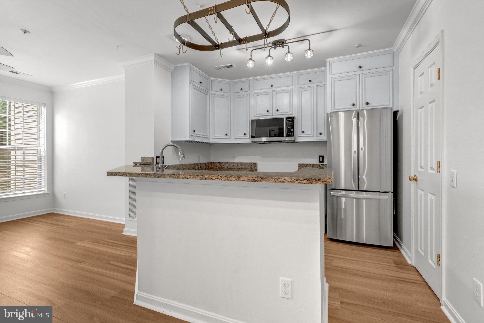 DOMINION STATION - Residential