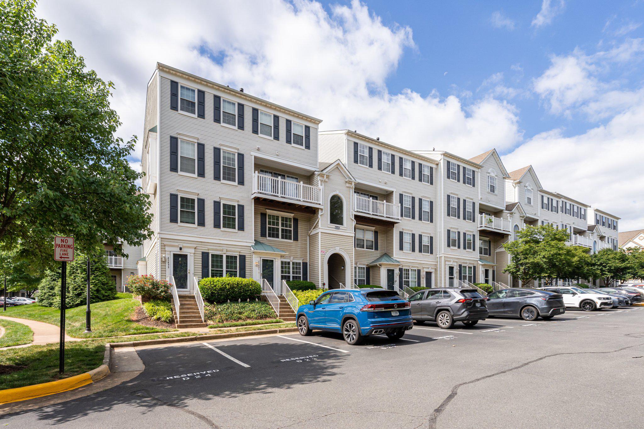 DOMINION STATION - Residential