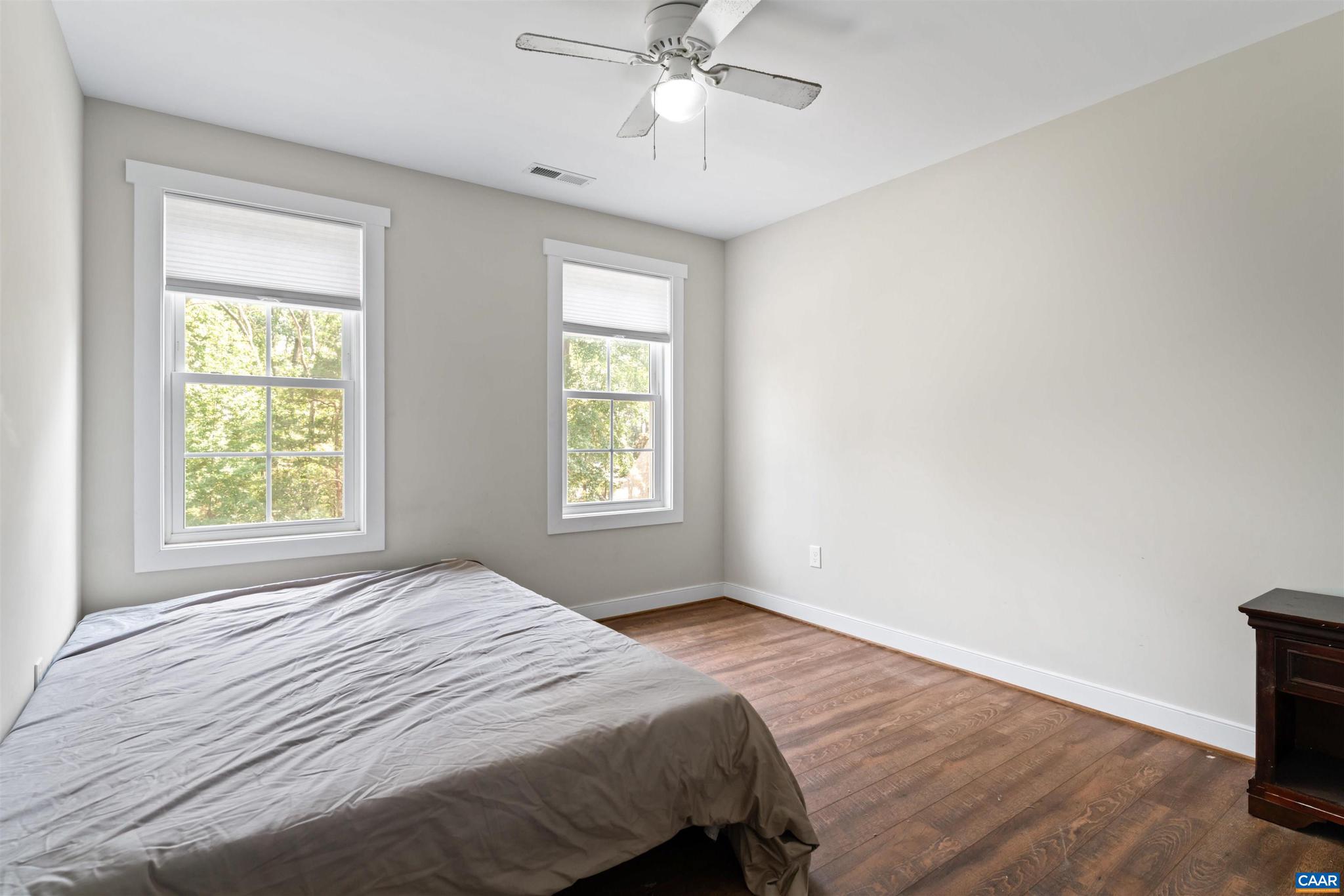 TANAGER WOODS - Residential