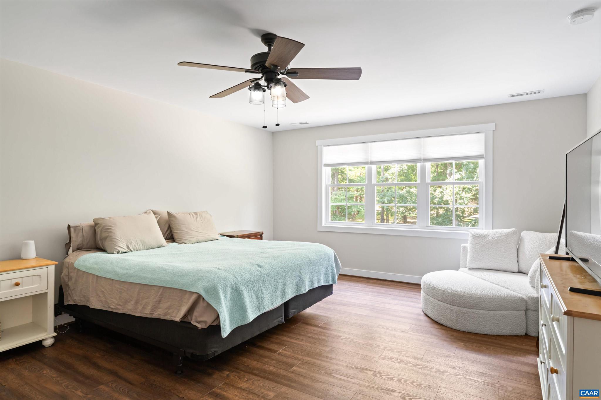 TANAGER WOODS - Residential
