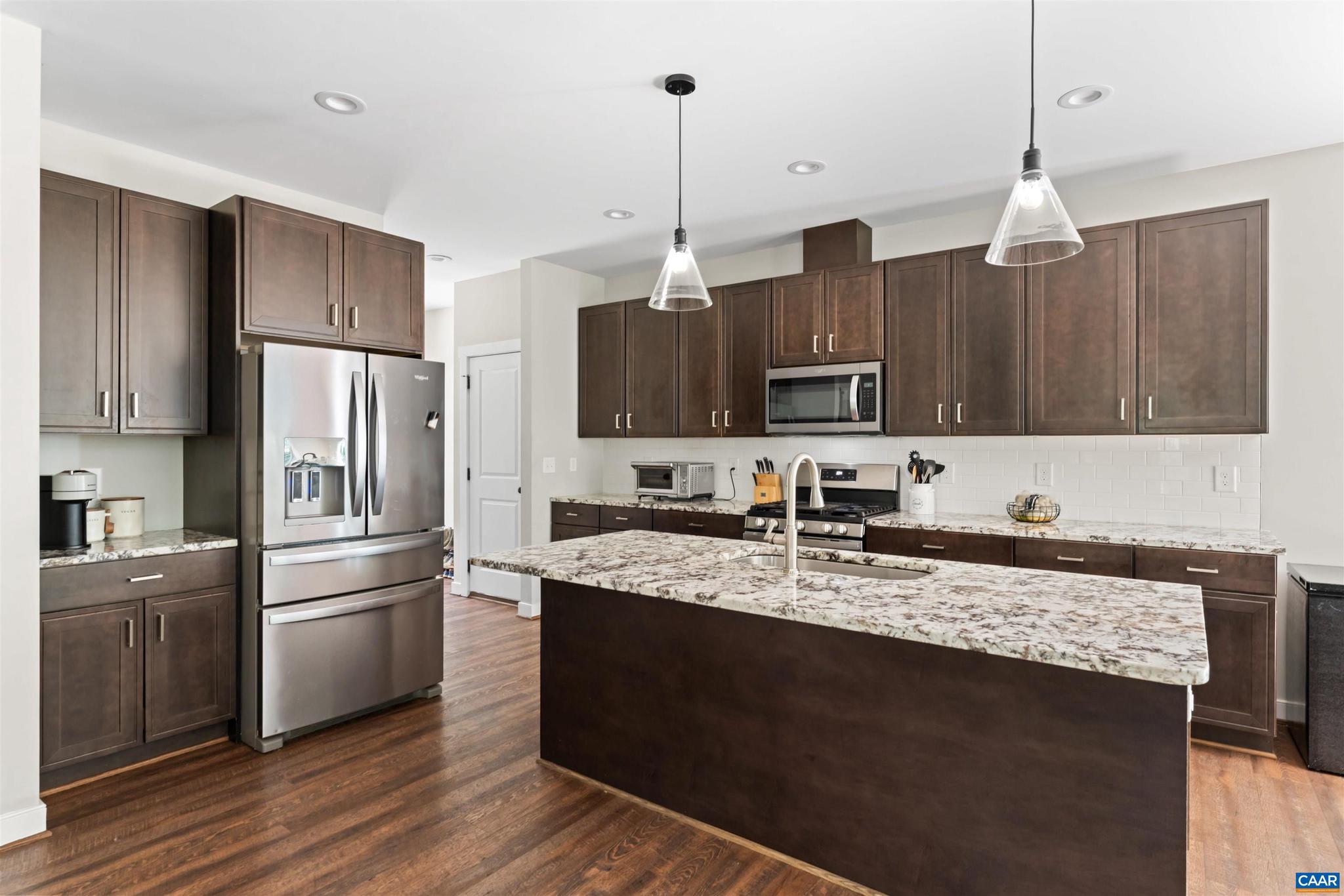 TANAGER WOODS - Residential