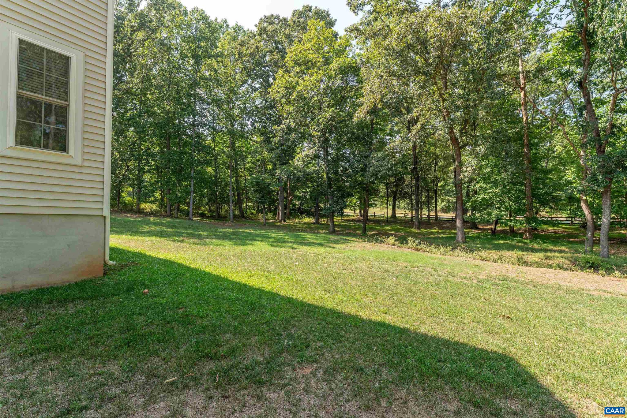 TANAGER WOODS - Residential