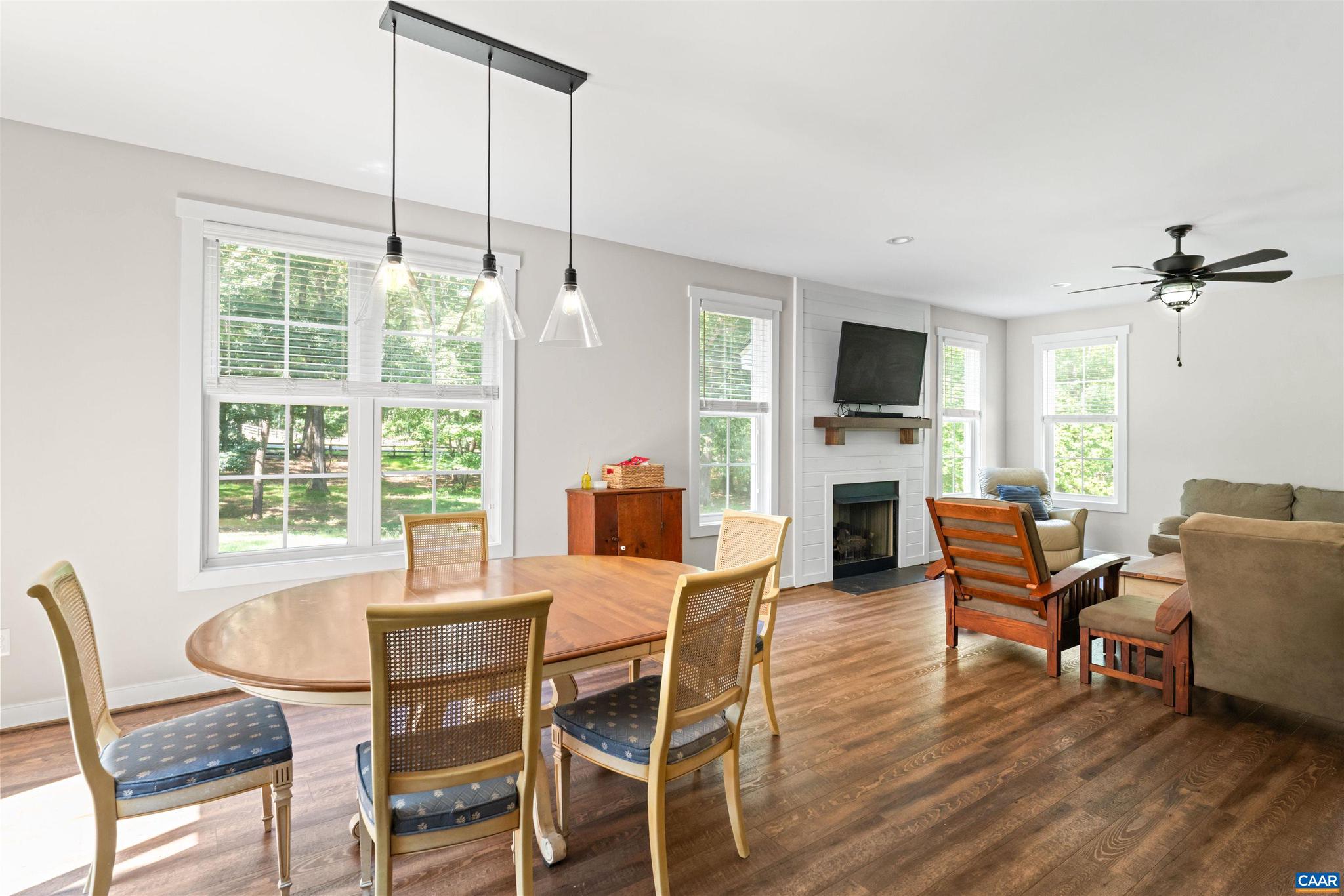 TANAGER WOODS - Residential