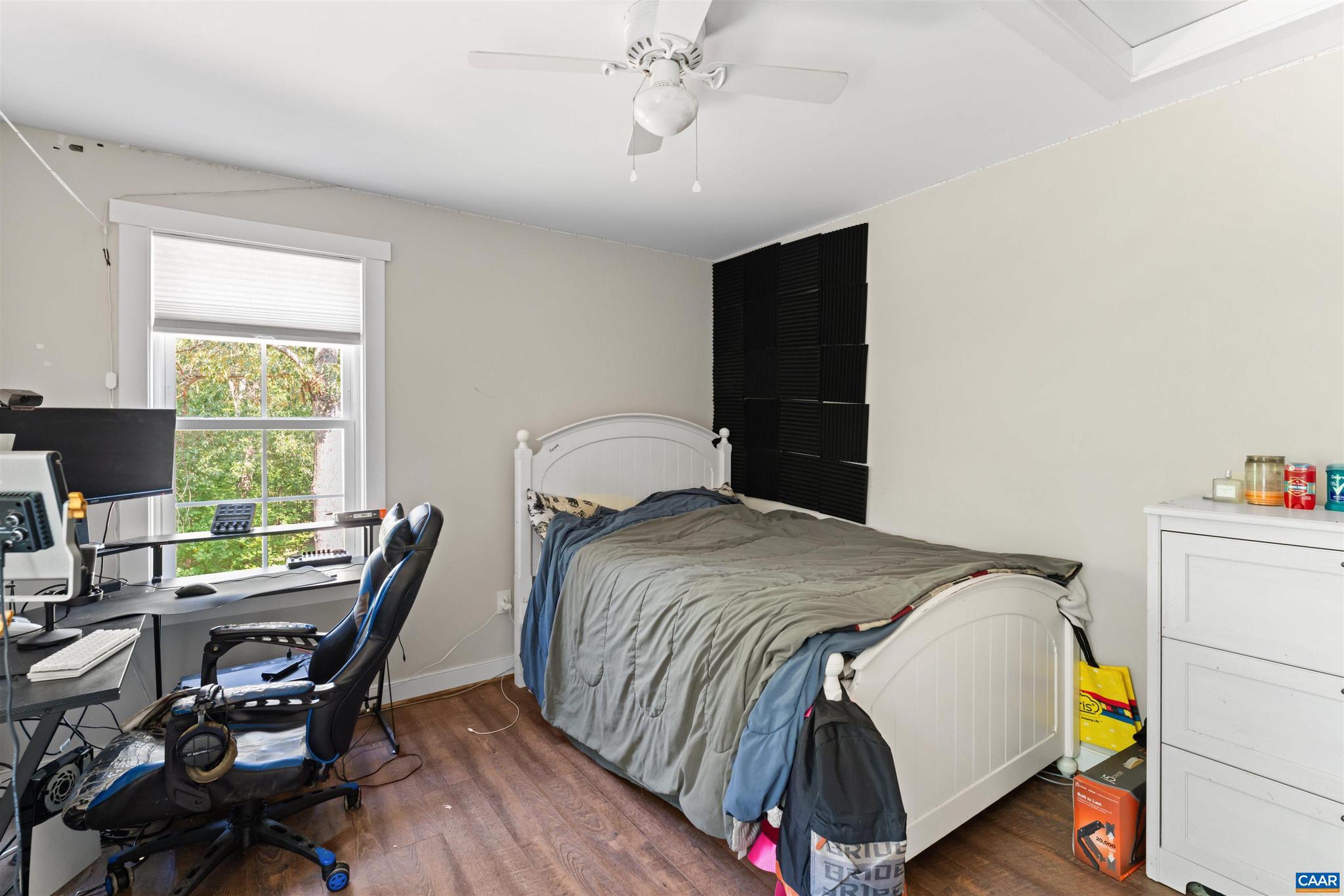 TANAGER WOODS - Residential