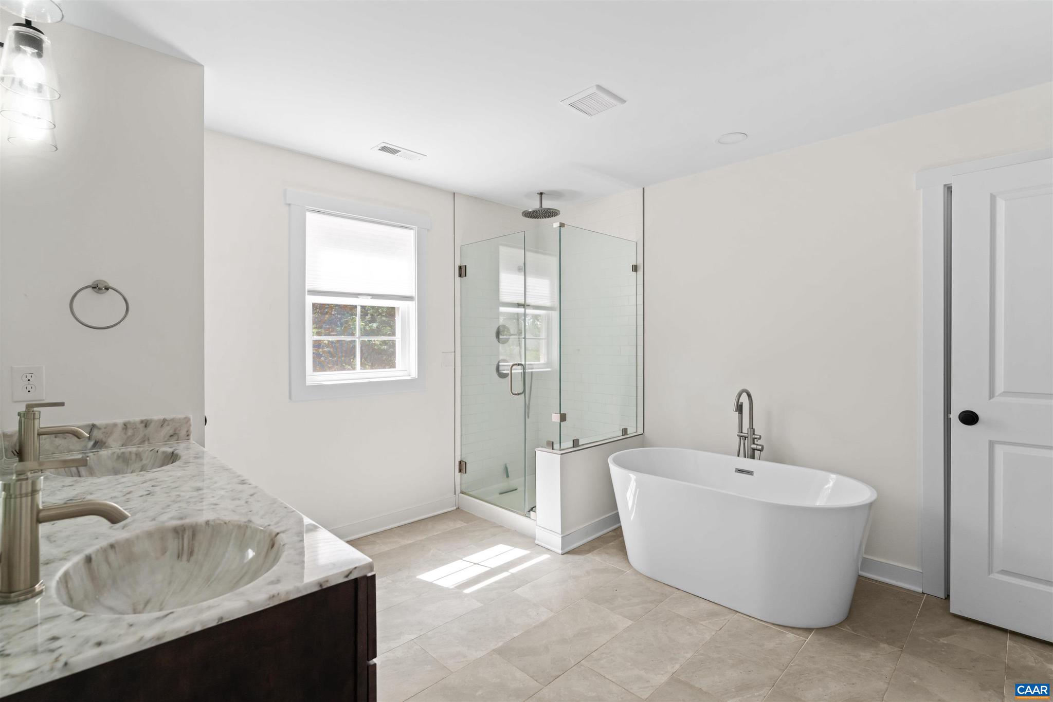 TANAGER WOODS - Residential