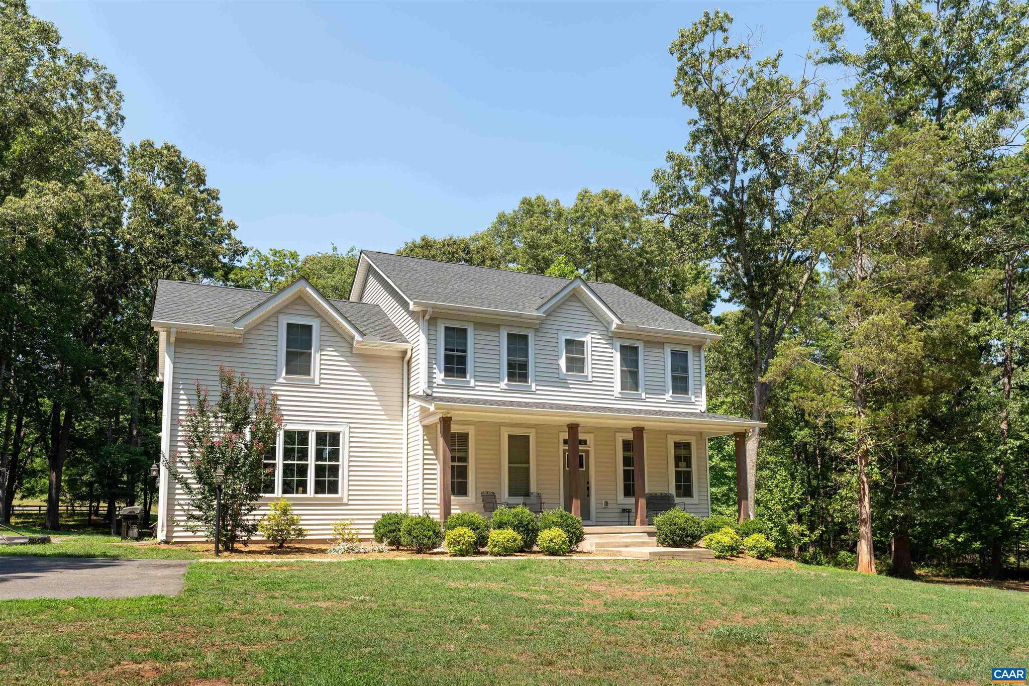 TANAGER WOODS - Residential