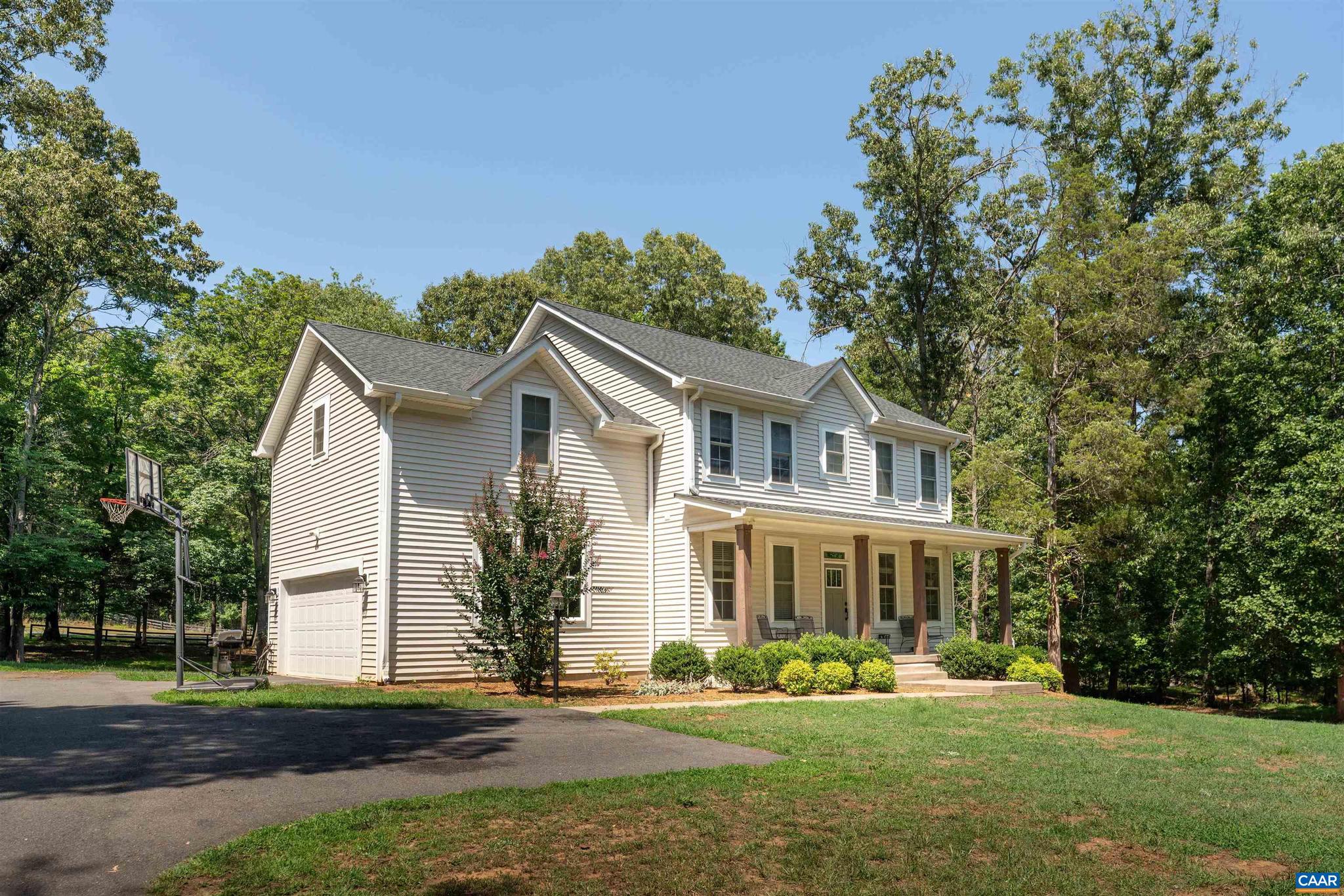 TANAGER WOODS - Residential