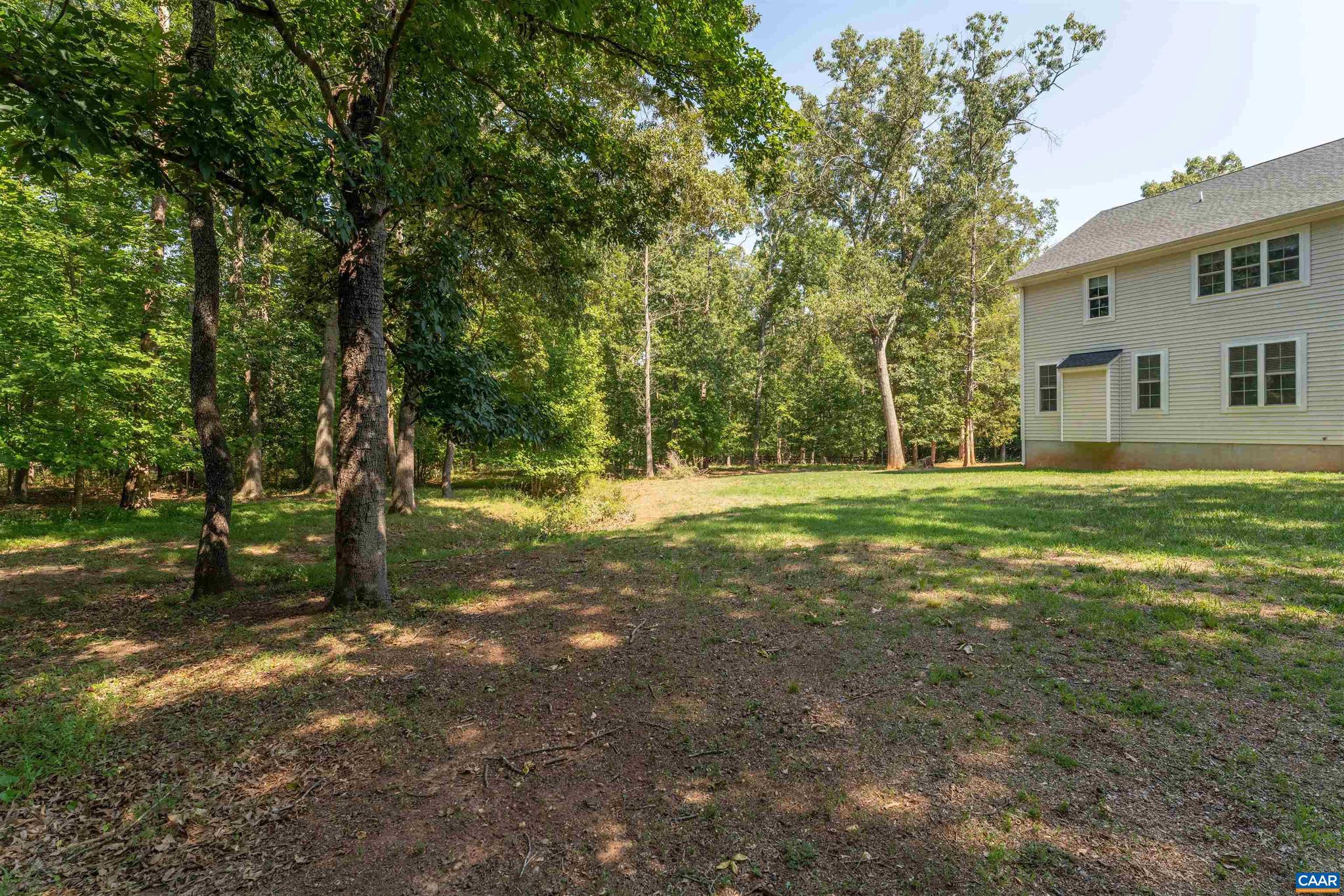 TANAGER WOODS - Residential