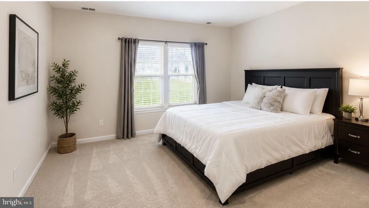 OAKDALE VILLAGE - Residential