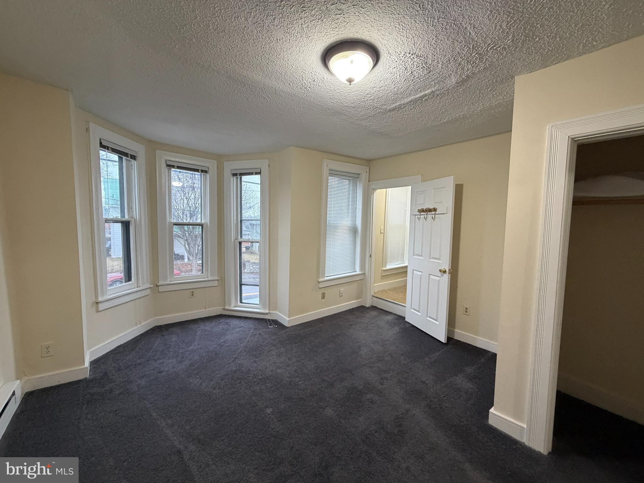 WINCHESTER CITY - Residential Income