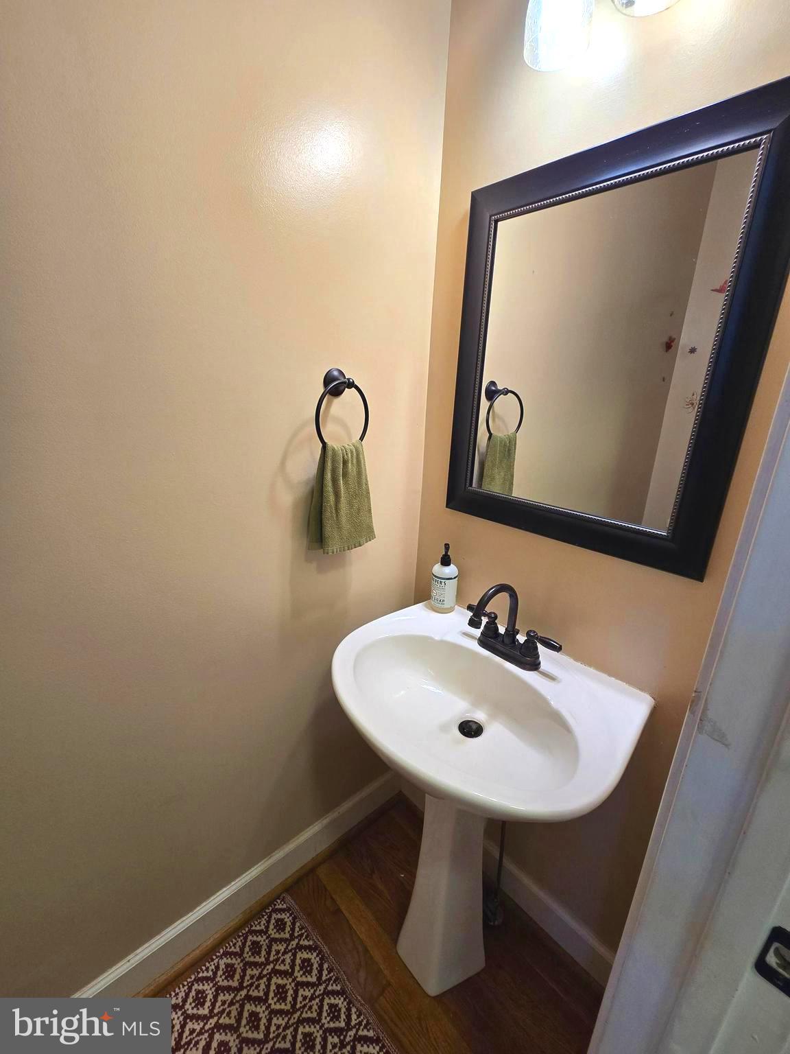 GLENN MEADOWS - Residential