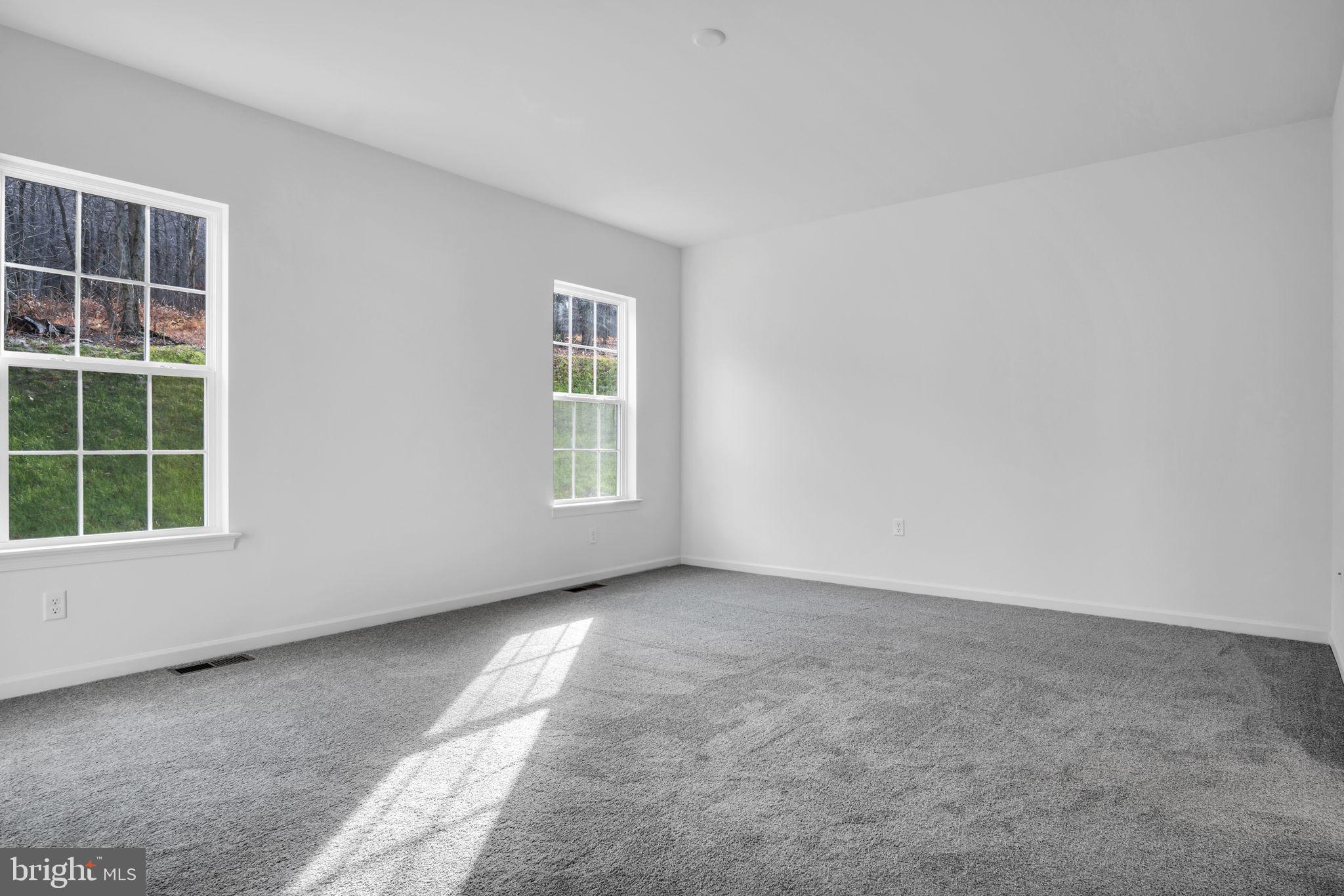 ROCKVILLE ESTATES - Residential