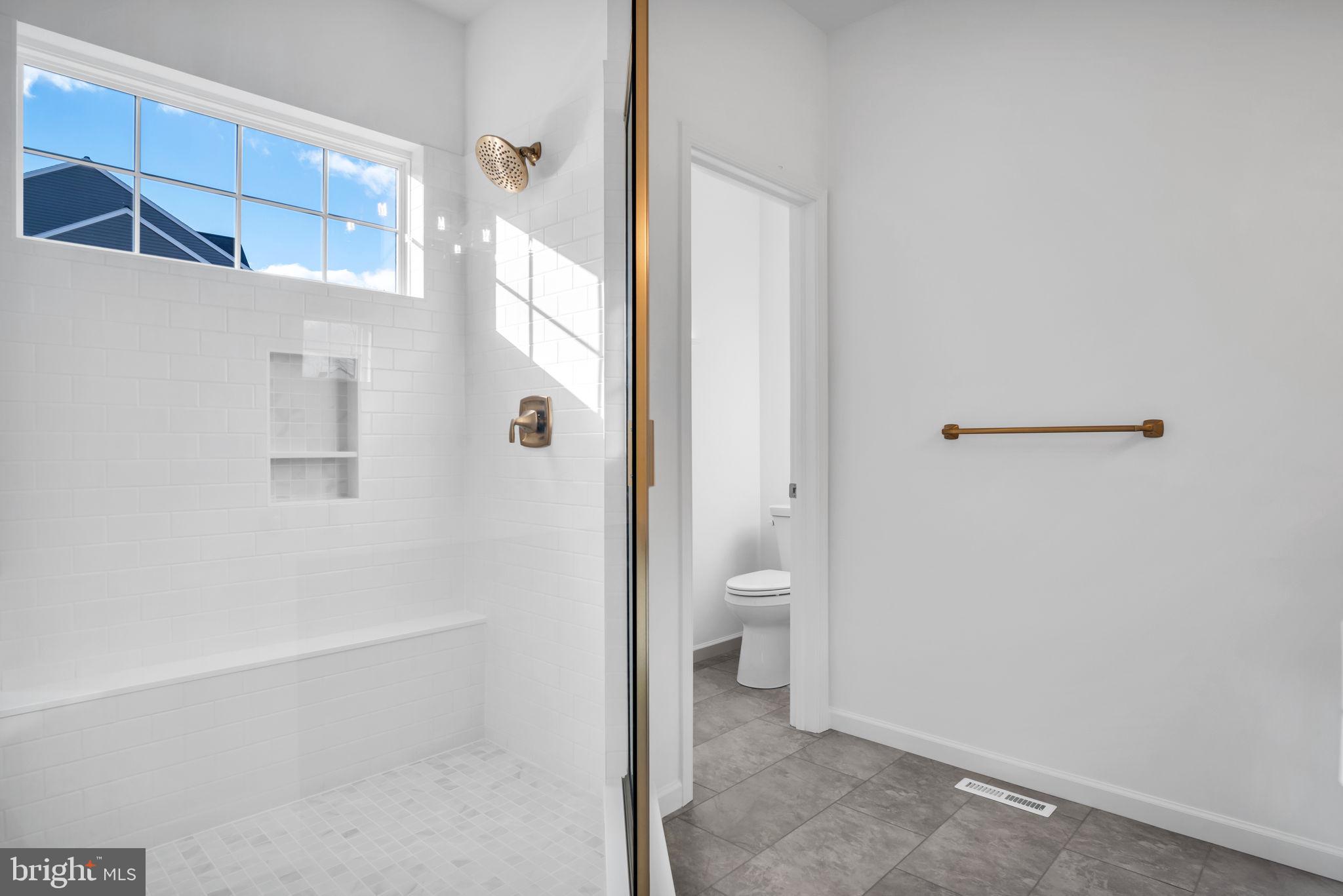 ROCKVILLE ESTATES - Residential
