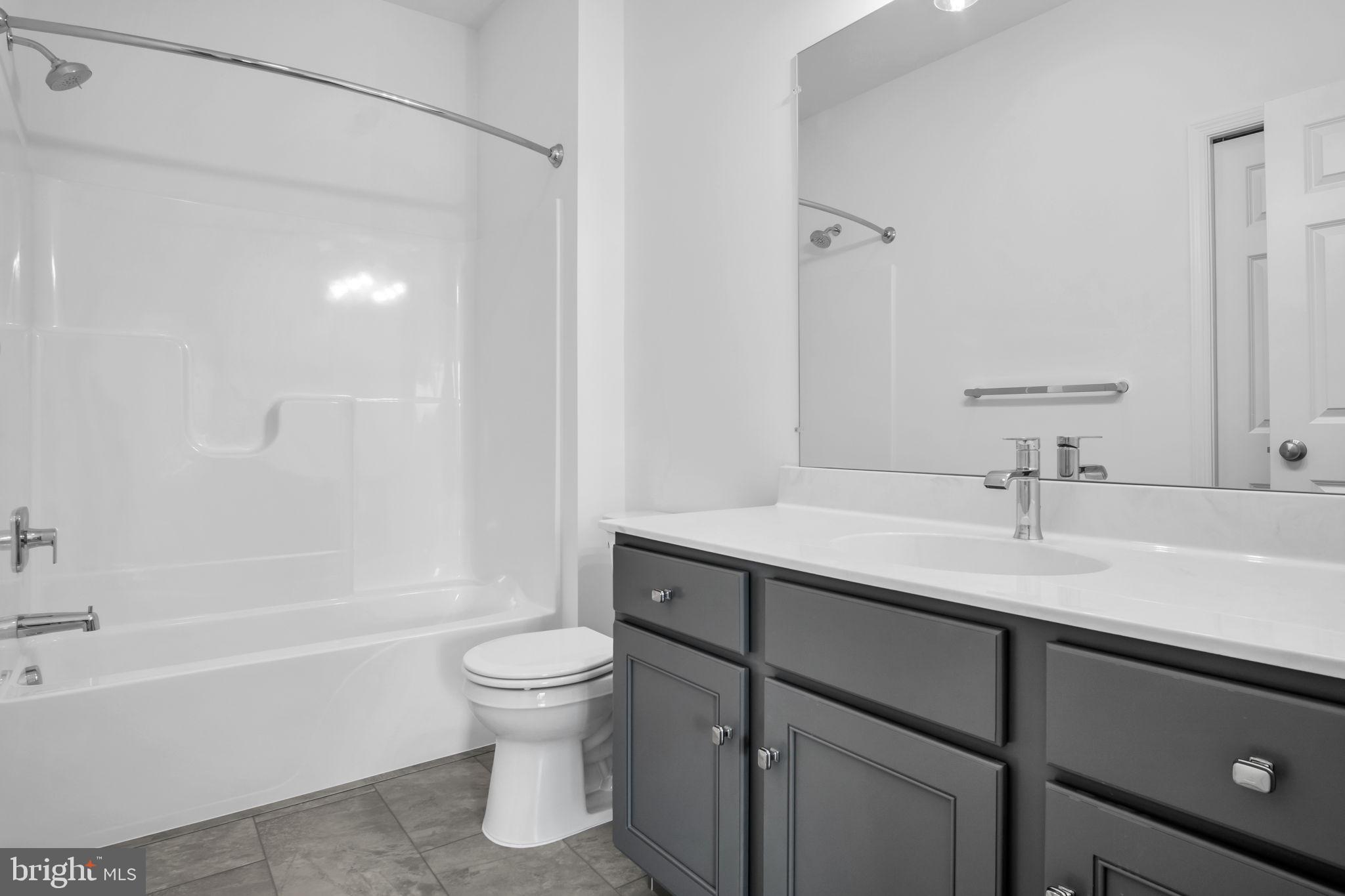 ROCKVILLE ESTATES - Residential