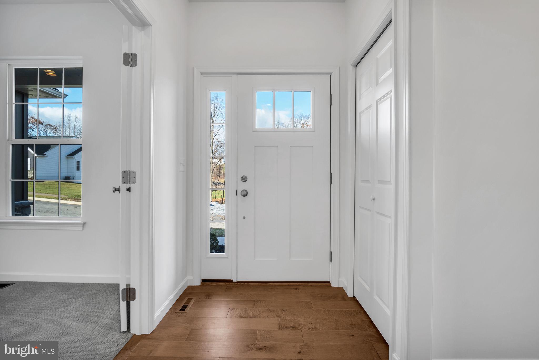 ROCKVILLE ESTATES - Residential