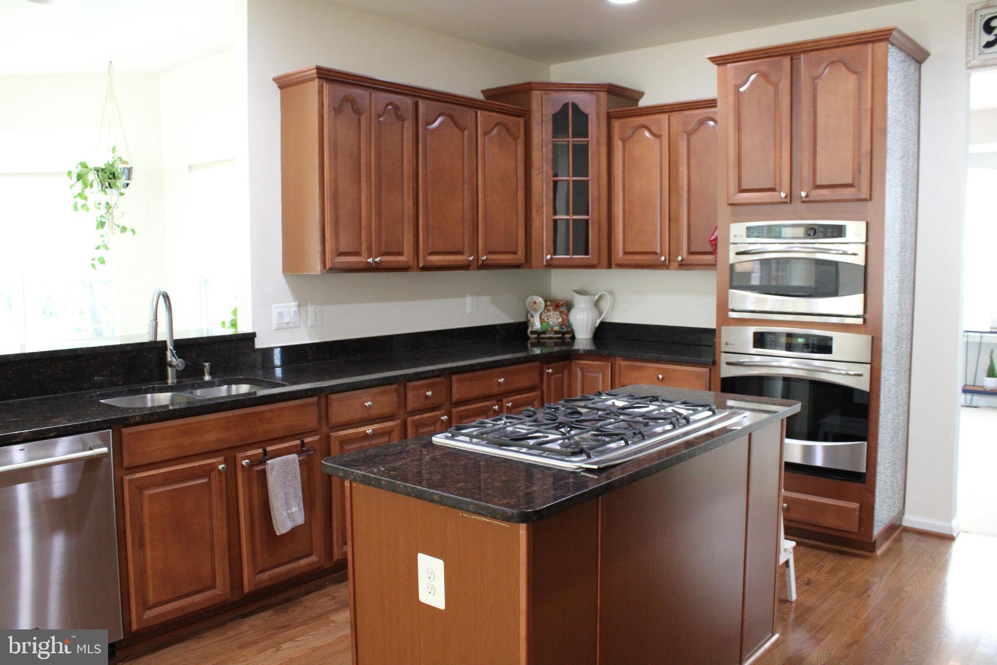 SPRIGGS RUN ESTATES - Residential