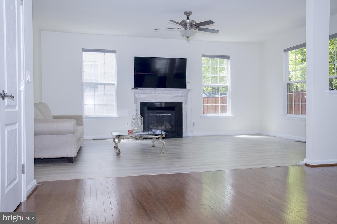 SPRIGGS RUN ESTATES - Residential