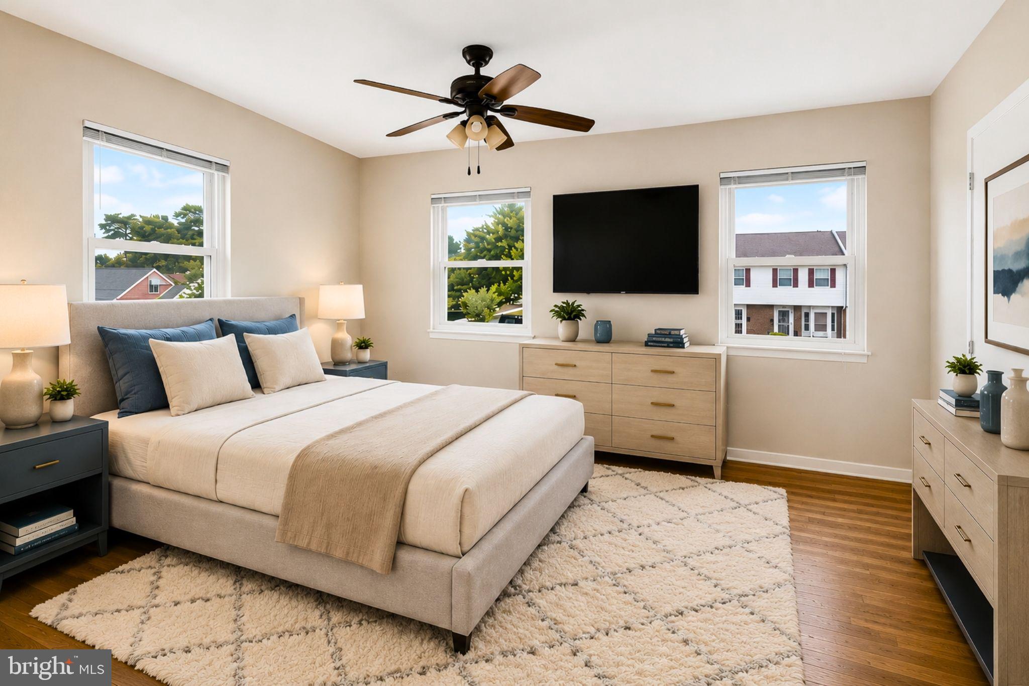 MONIKA COURTS CONDO - Residential
