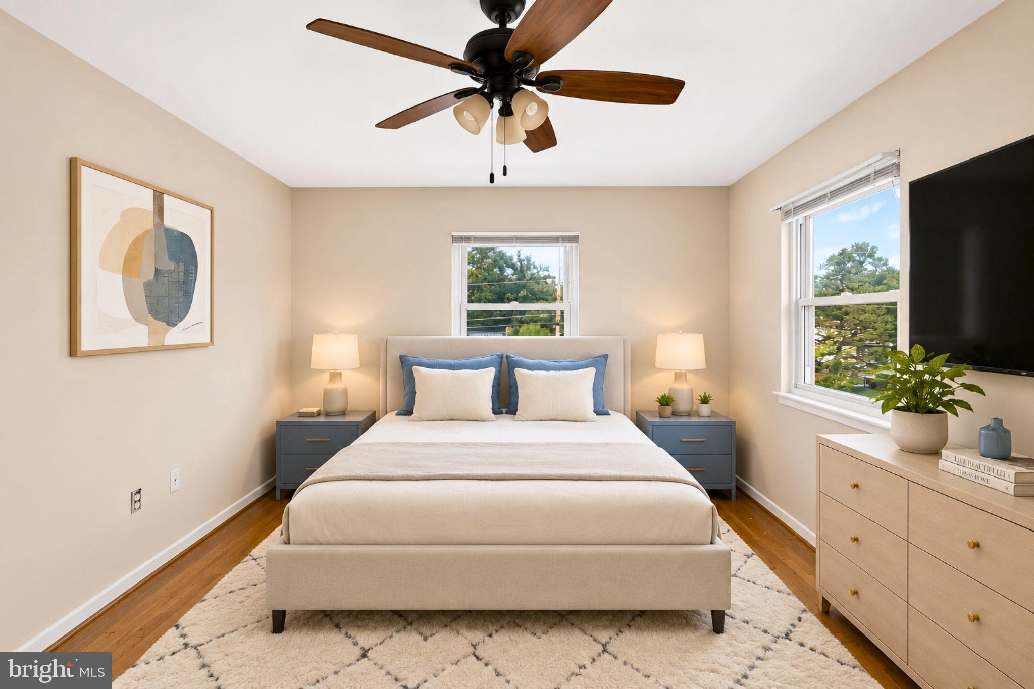 MONIKA COURTS CONDO - Residential