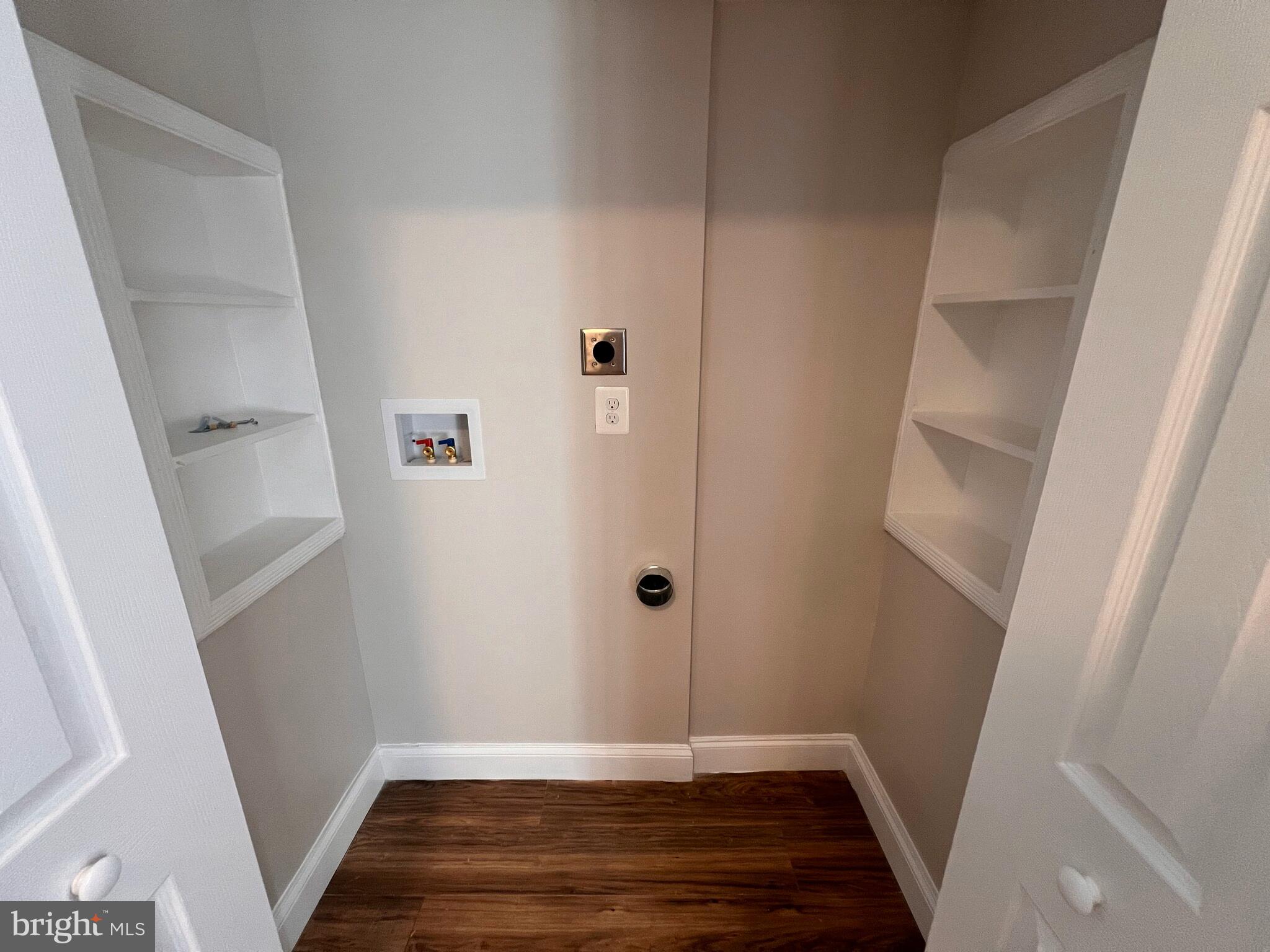 KERNEWOOD - Residential Lease