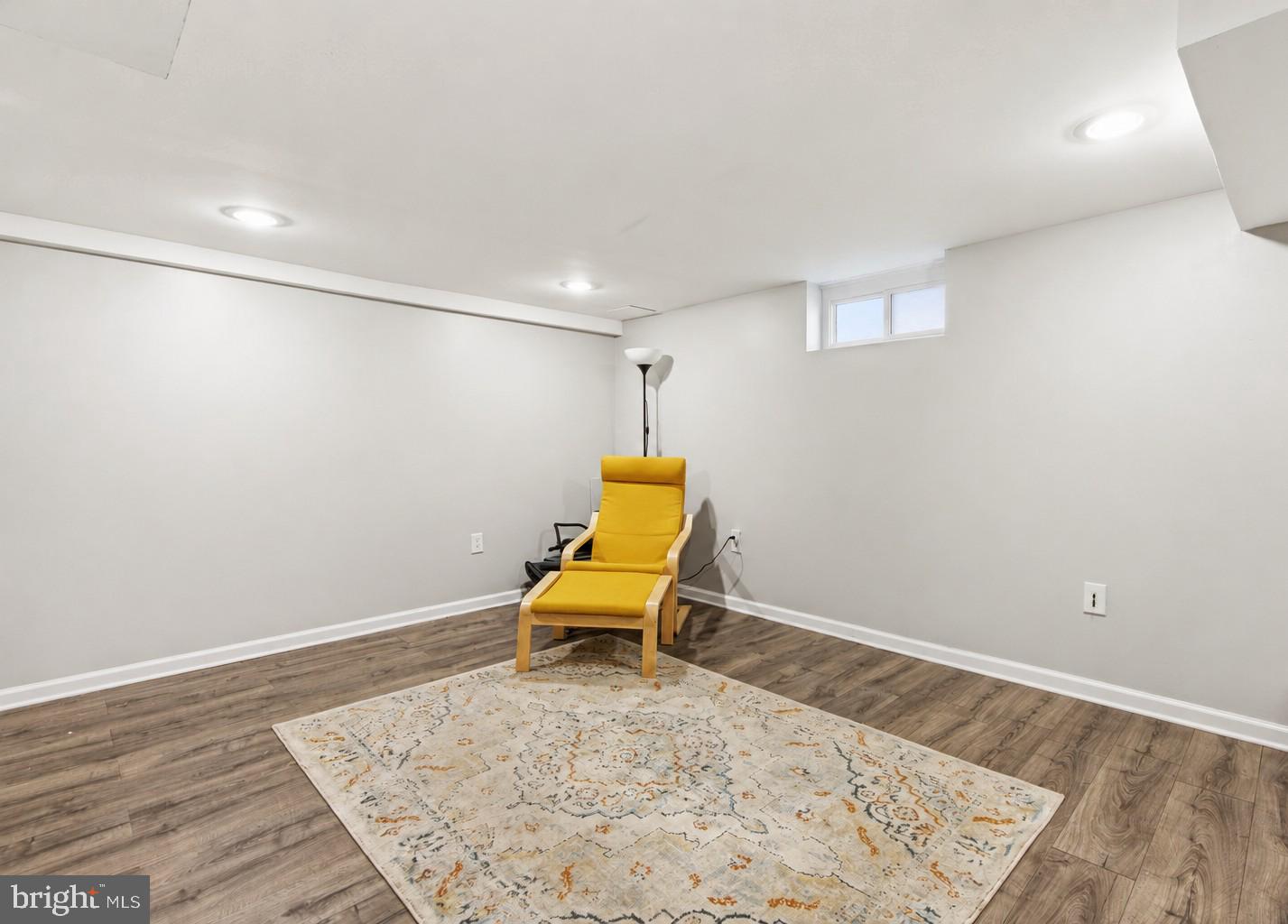 MERRITT HOMES - Residential