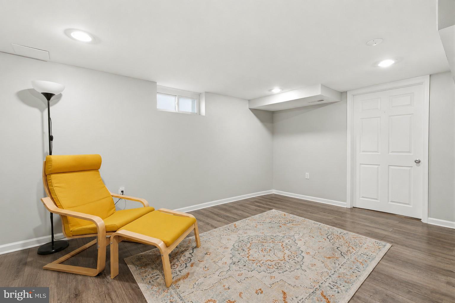 MERRITT HOMES - Residential