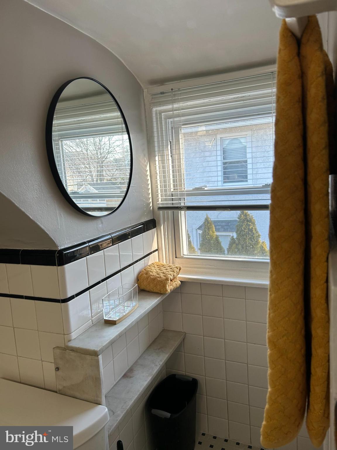 WOODMERE - Residential Lease